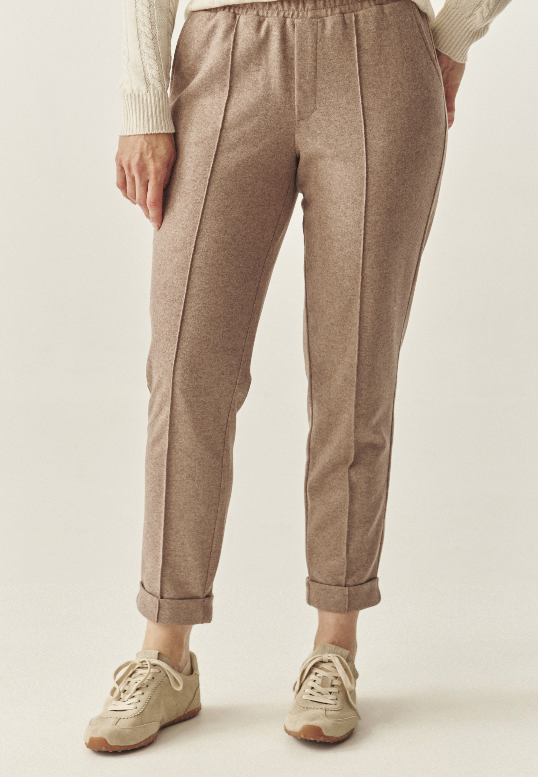 PLETENI VOLNENI CIGARETI - SUMKO BEŽ 2