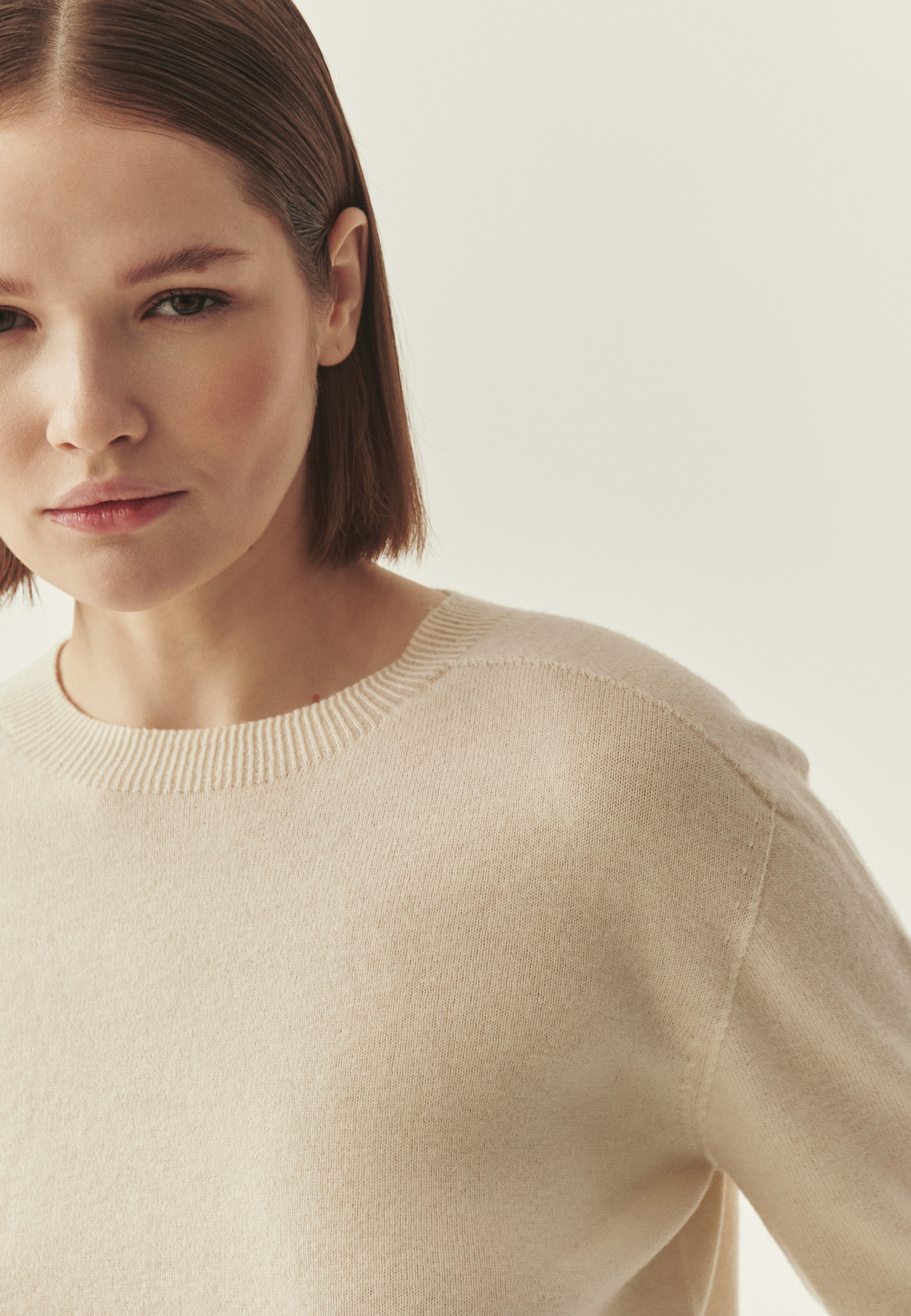 WEŁNIANY SWETER Z DŁUGIM RĘKAWEM - ROSSA BIAŁY 2