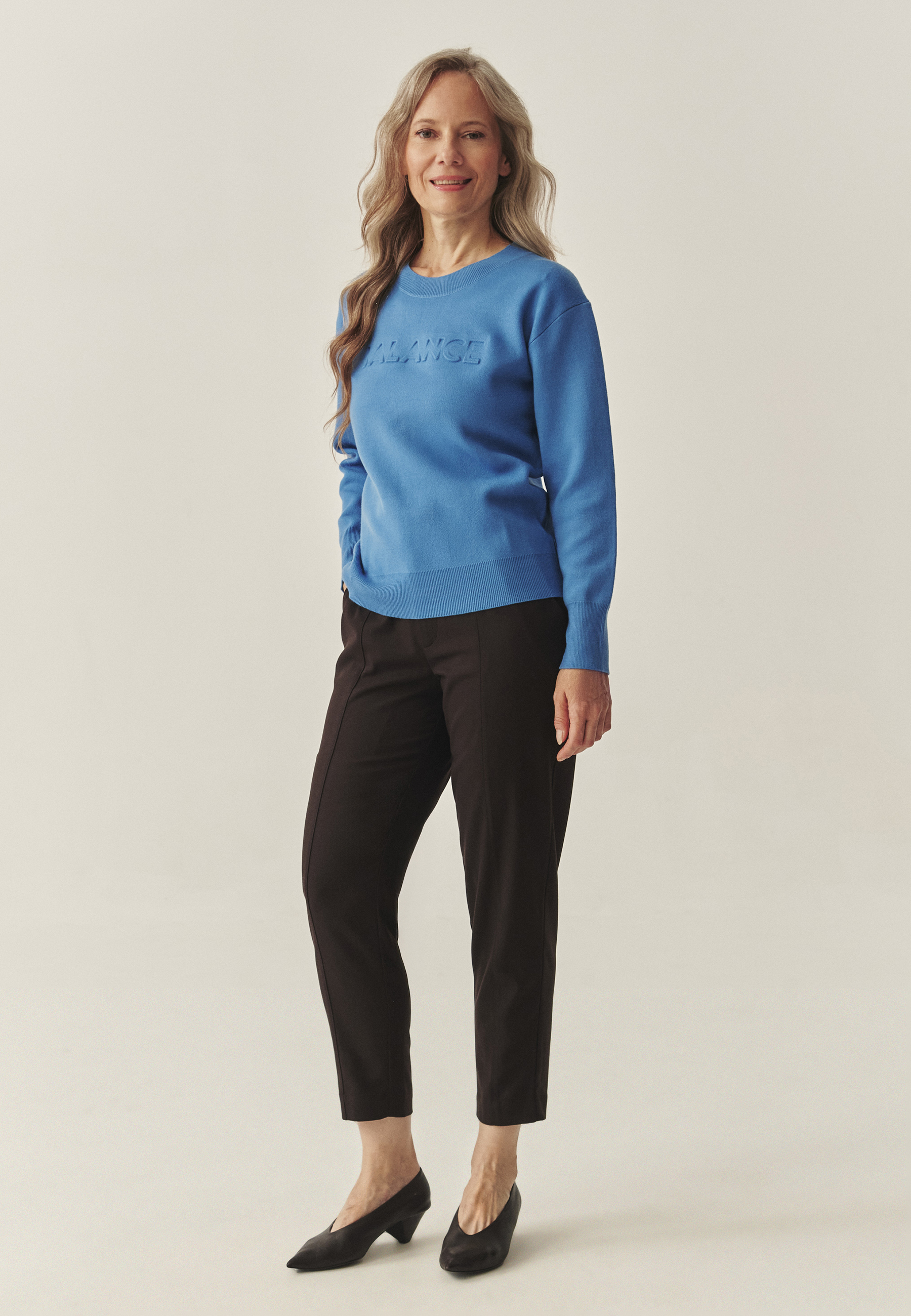 PULOVER DE DAMĂ CU DECOLTEU ROTUND - BALAMI 1 ALBASTRU 2