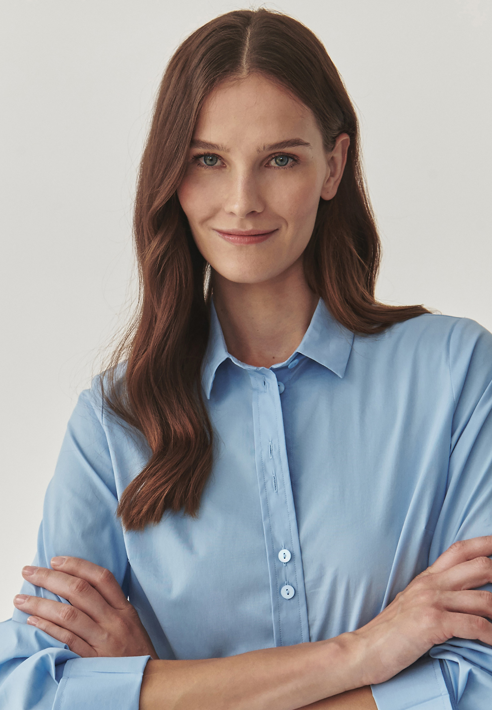 CLASSIC LADIES’ SHIRT WITH LONG SLEEVES AND WIDE CUFFS - ELIKO CLASSIC LADIES’ SHIRT WITH LONG SLEEVES AND WIDE CUFFS - ELIKO BLUE 99571
