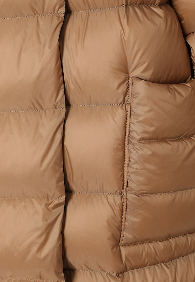 PUCHOVÝ KABÁT S KOLČEKOM - AKO PUCHOVÝ KABÁT S KOLČEKOM - AKO ČIERNA 13