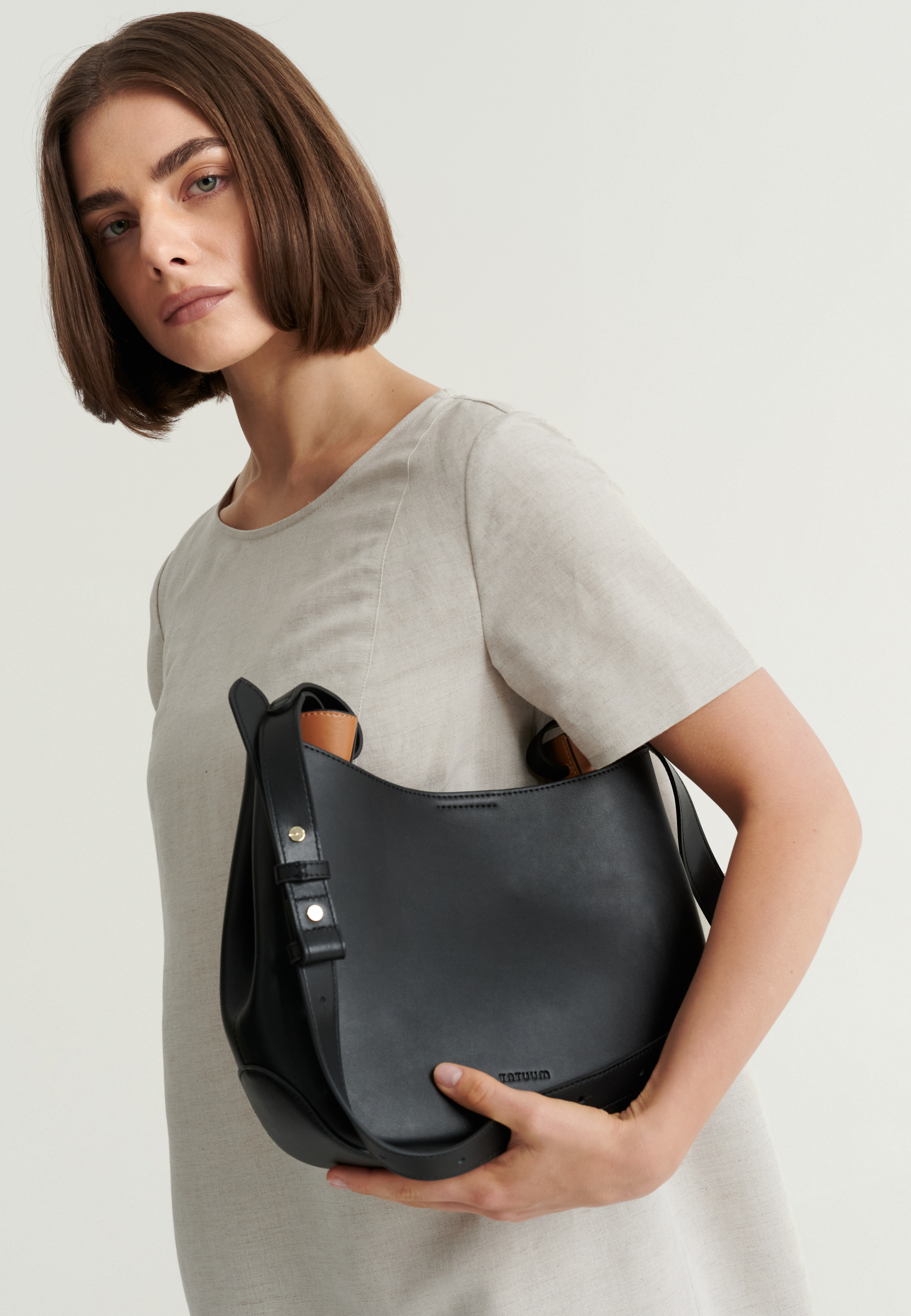 LEATHER WOMEN'S BAG - ERONEL BLACK 2