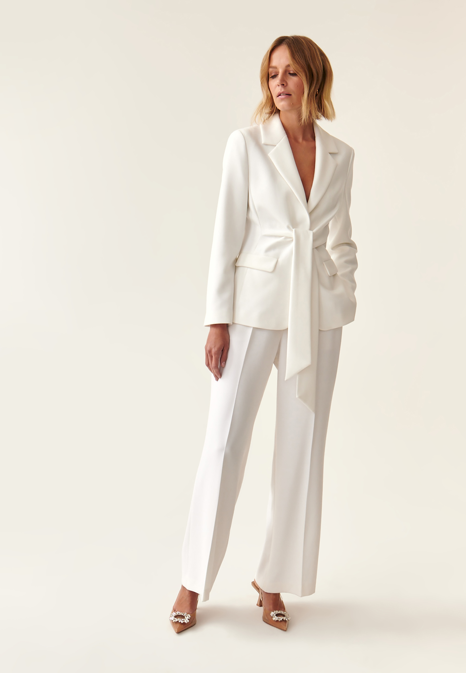 DÁMSKÉ SAKO S OZDOBNÝM VÁZANÍM KOALO ECRU 2