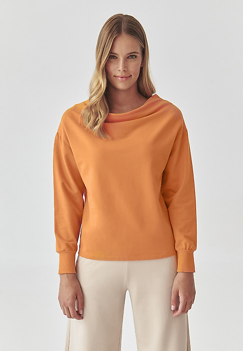 STYLISH LADIES’ SWEATSHIRT WITH WATER NECKLINE - MALIA ORANGE 2