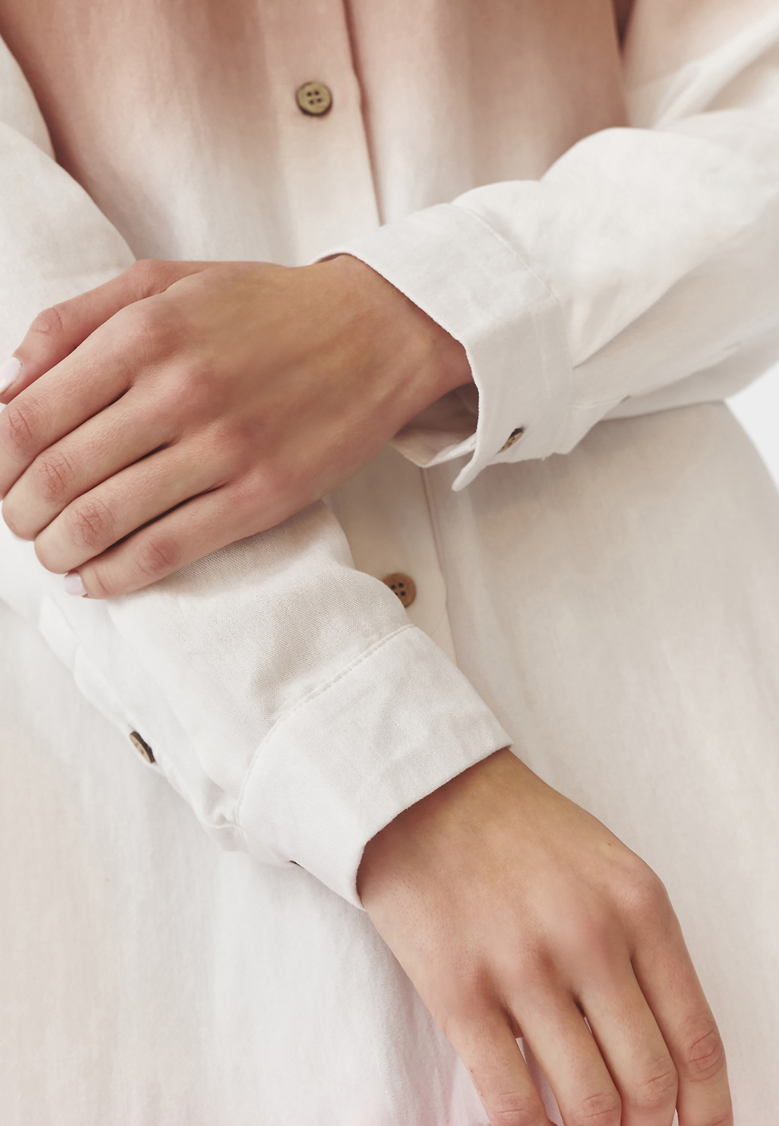 KOŠEĽOVÉ MIDI ŠATY S GRADIENTNOU POTLAČOU – MEKO KOŠEĽOVÉ MIDI ŠATY S GRADIENTNOU POTLAČOU – MEKO VIACFAREBNÝ 97318