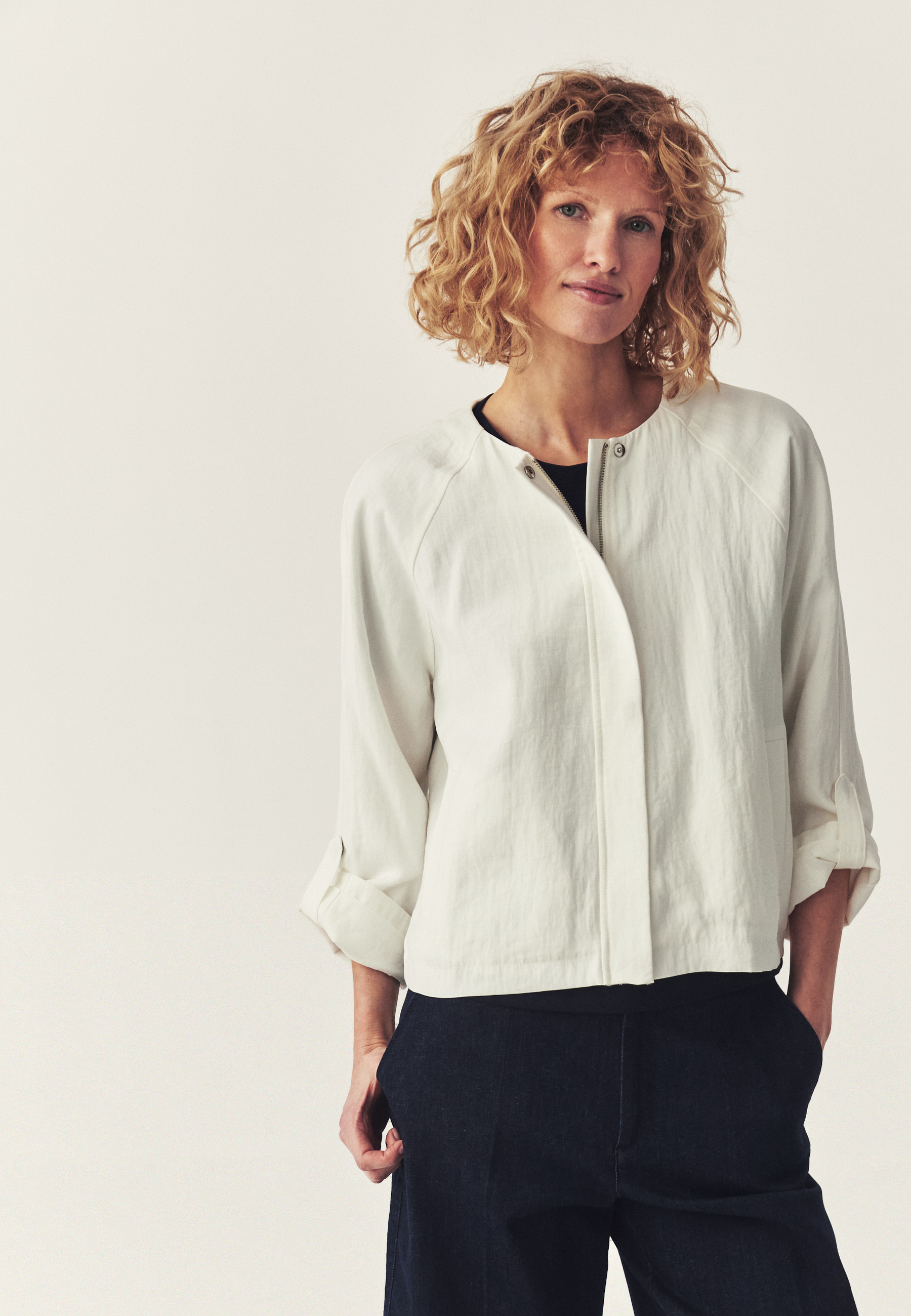 dámská bunda ZAFE BÍLÁ 2