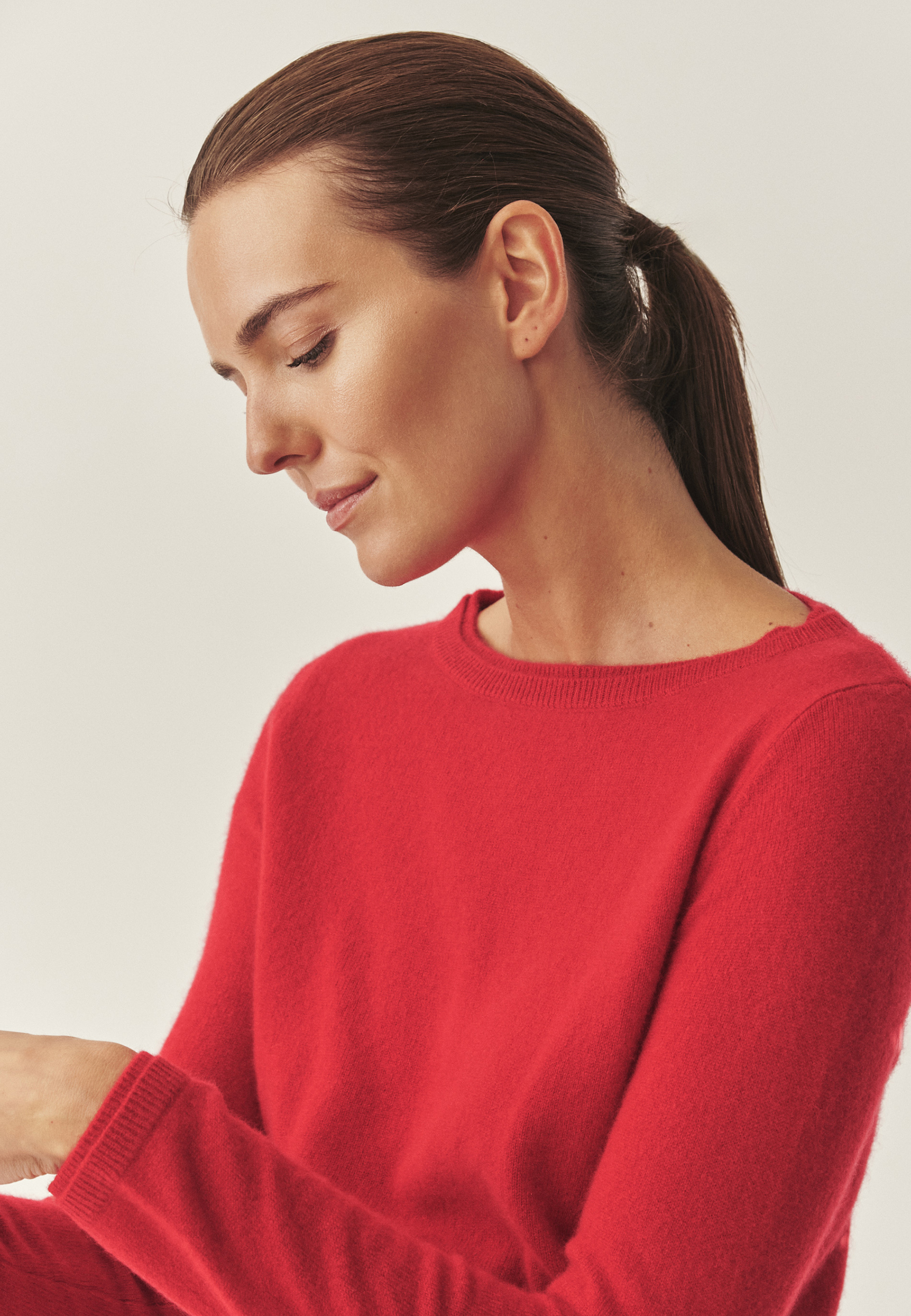 KAŠMIRSKI PULOVER Z ČOLNASTIM VRATOM - LEMON RDEČA 2