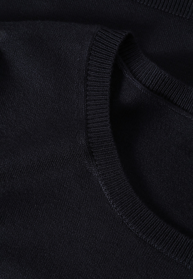 CLASSIC LADIES’ SWEATER WITH ROUND NECKLINE - TESSINI CLASSIC LADIES’ SWEATER WITH ROUND NECKLINE - TESSINI GRANATOWY 6