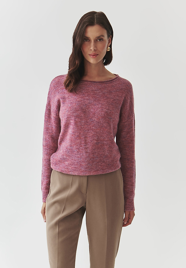 CLASSIC LADIES' JUMPER WITH BOAT NECKLINE — FLUFKO CLASSIC LADIES' JUMPER WITH BOAT NECKLINE — FLUFKO FIOLETOWY 3