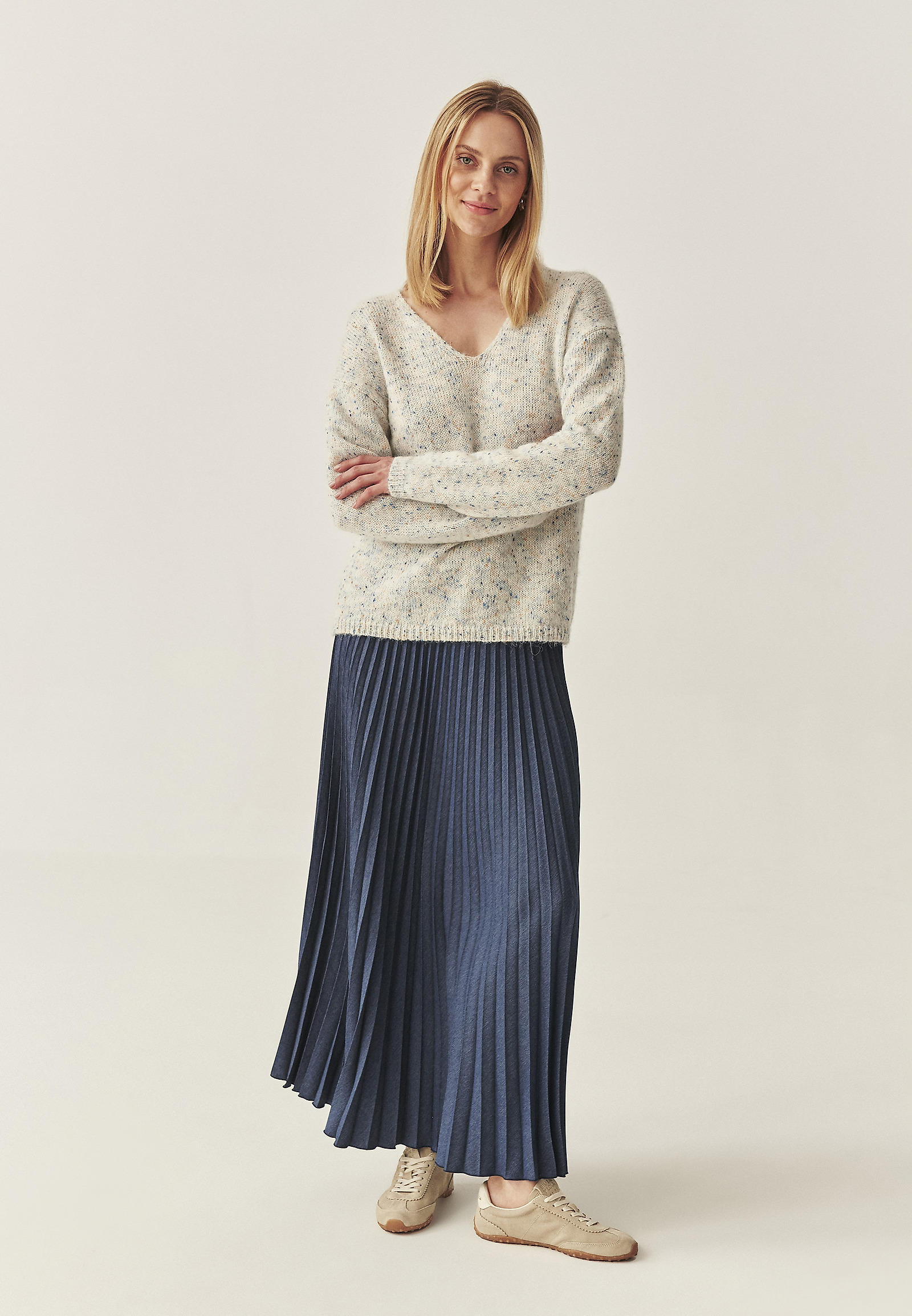 LUŹNY SWETER Z WEŁNĄ - SOLO LUŹNY SWETER Z WEŁNĄ - SOLO ZIELONY 114441