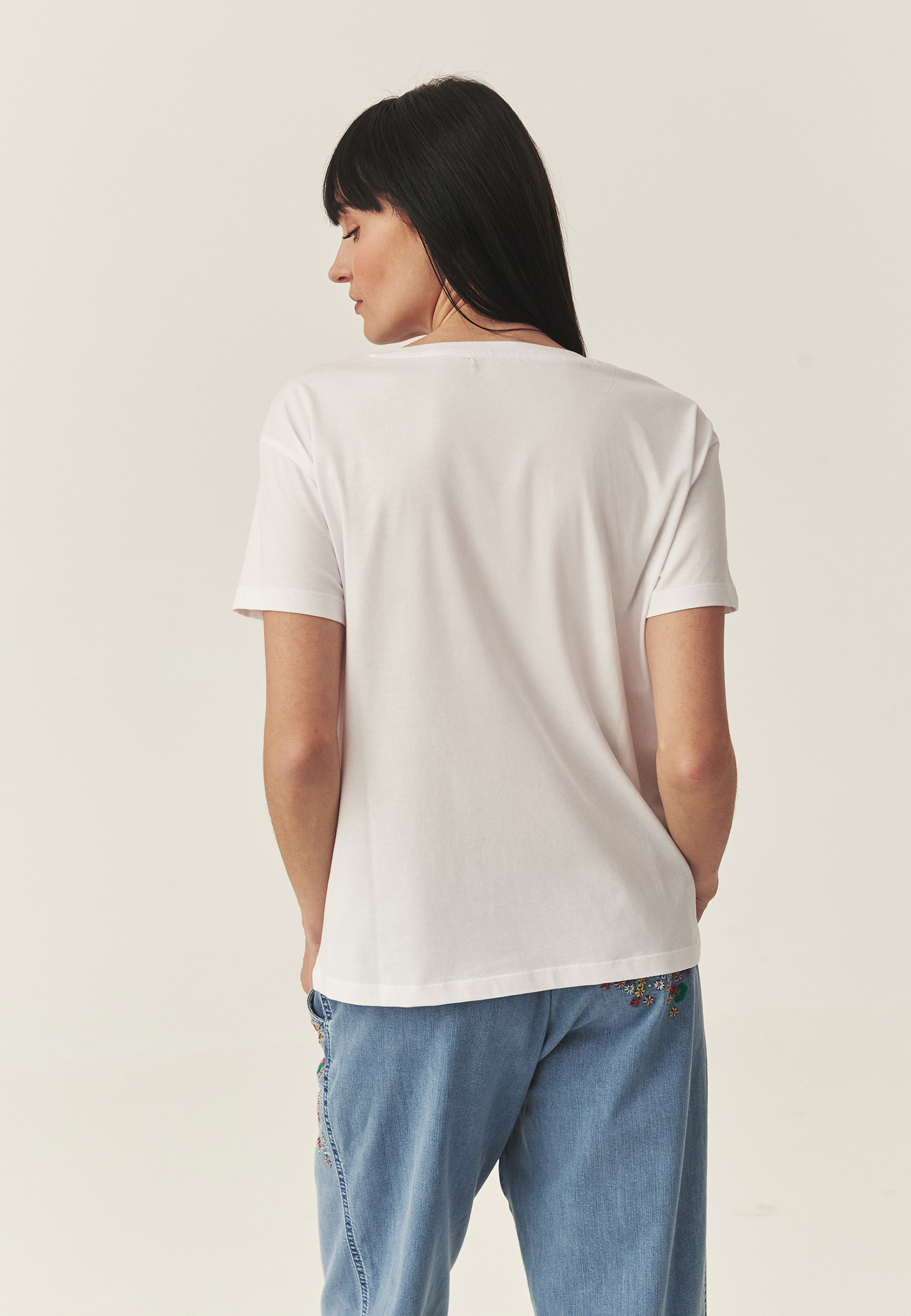 BAVLNĚNÉ TRIČKO S POTISKEM – CARLA 1