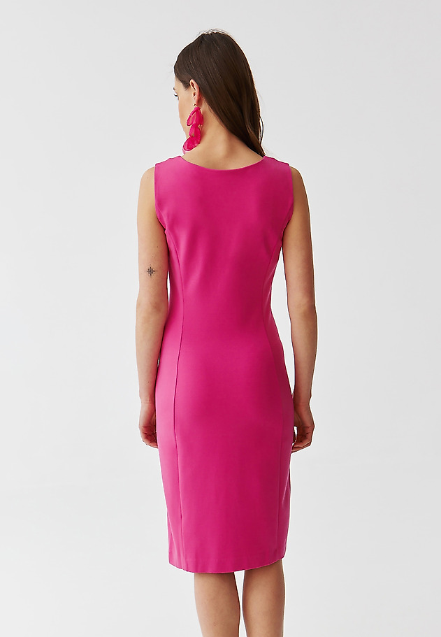 LADIES’ PENCIL DRESS WITH A FRONT SLIT - HAGA LADIES’ PENCIL DRESS WITH A FRONT SLIT - HAGA RÓŻOWY 3