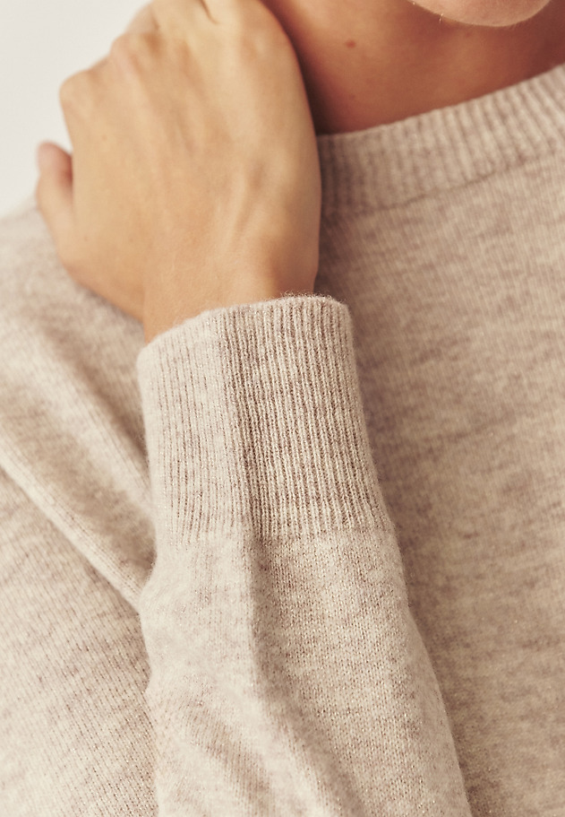 WOOL JUMPER WITH A SUBTLE SHINE - GLORIA WOOL JUMPER WITH A SUBTLE SHINE - GLORIA BÉŽOVÁ 6