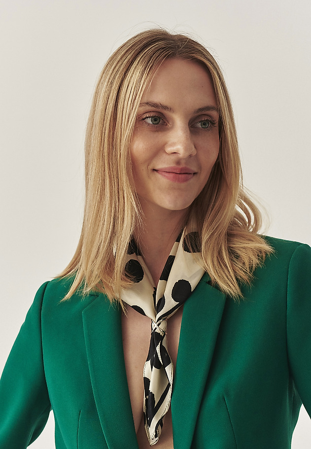 KLASICKÝ BLAZER S GOMBÍKOM - RAMONA KLASICKÝ BLAZER S GOMBÍKOM - RAMONA ZELENÁ 4