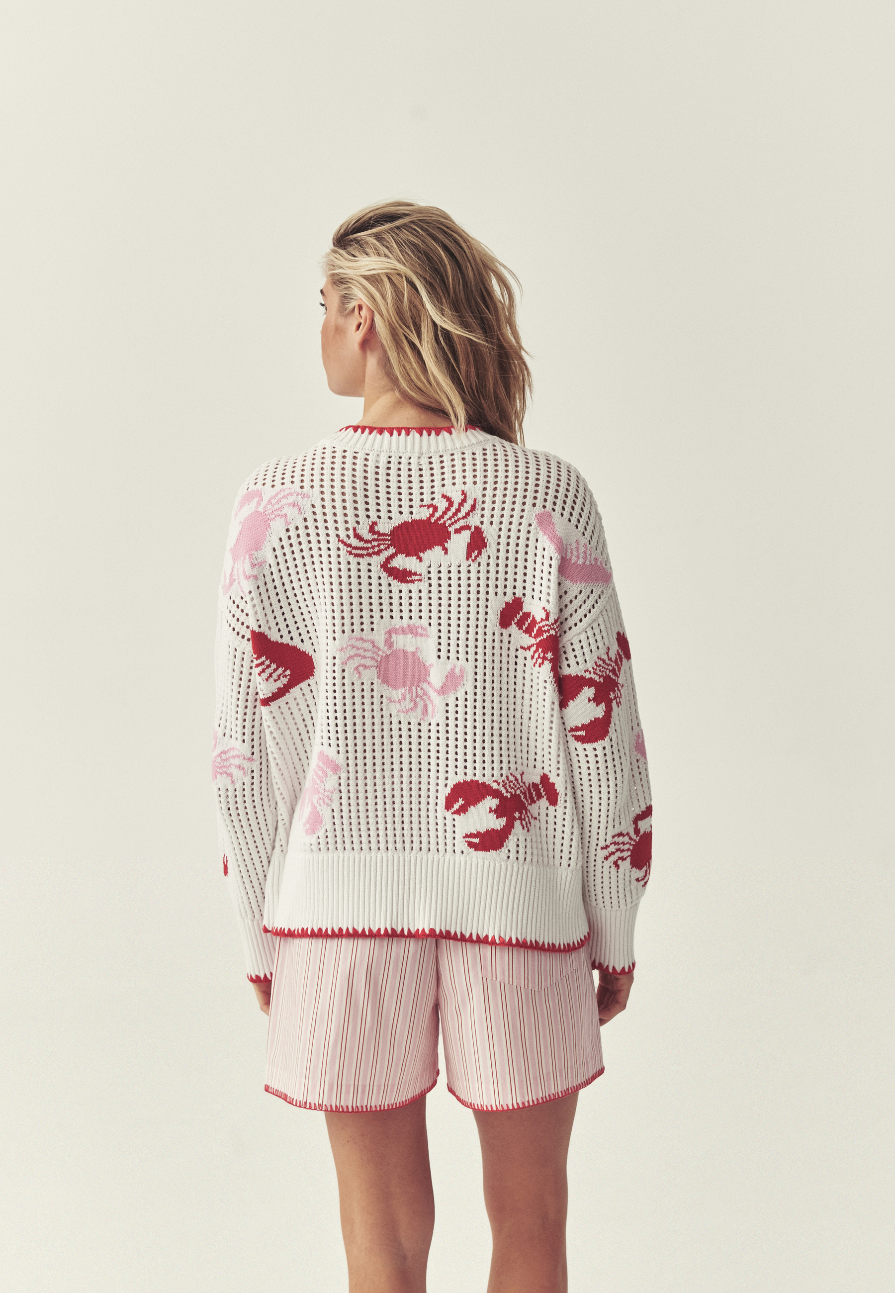 BAWEŁNIANY SWETER Z AUTORSKIM WZOREM - PALMA