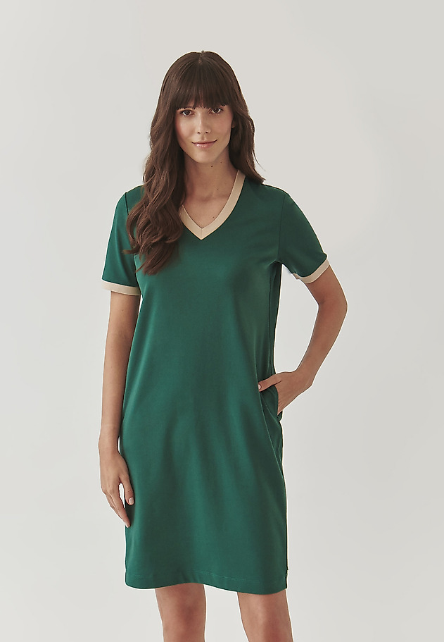LADIES’ KNIT DRESS WITH SHORT SLEEVES - ELNA LADIES’ KNIT DRESS WITH SHORT SLEEVES - ELNA ZIELONY 1