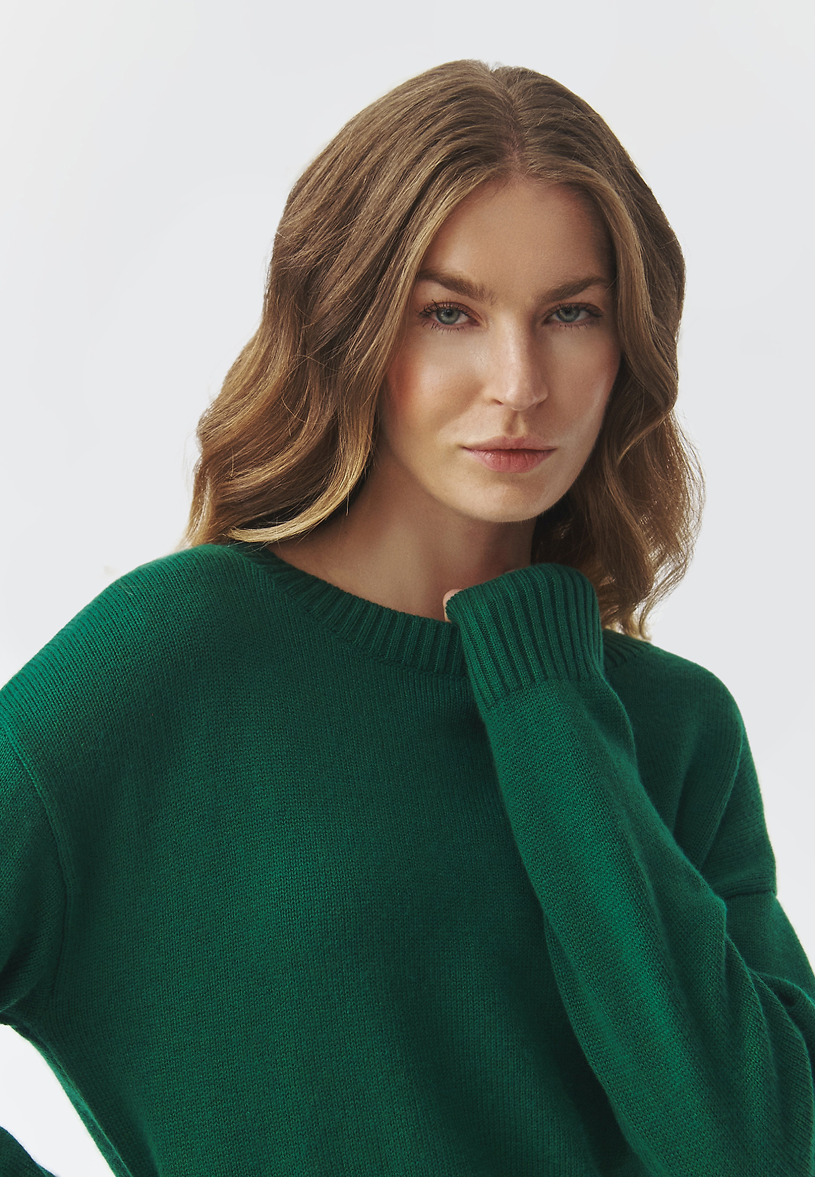 CLASSIC LADIES' JUMPER WITH ROUND NECKLINE — JOEL CLASSIC LADIES' JUMPER WITH ROUND NECKLINE — JOEL GREEN 106442