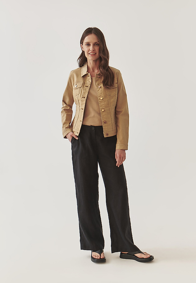 KLASICKÁ DÁMSKA TEXTILNÁ BUNDA – BESKA 2 KLASICKÁ DÁMSKA TEXTILNÁ BUNDA – BESKA 2 BÉŽOVÁ 2