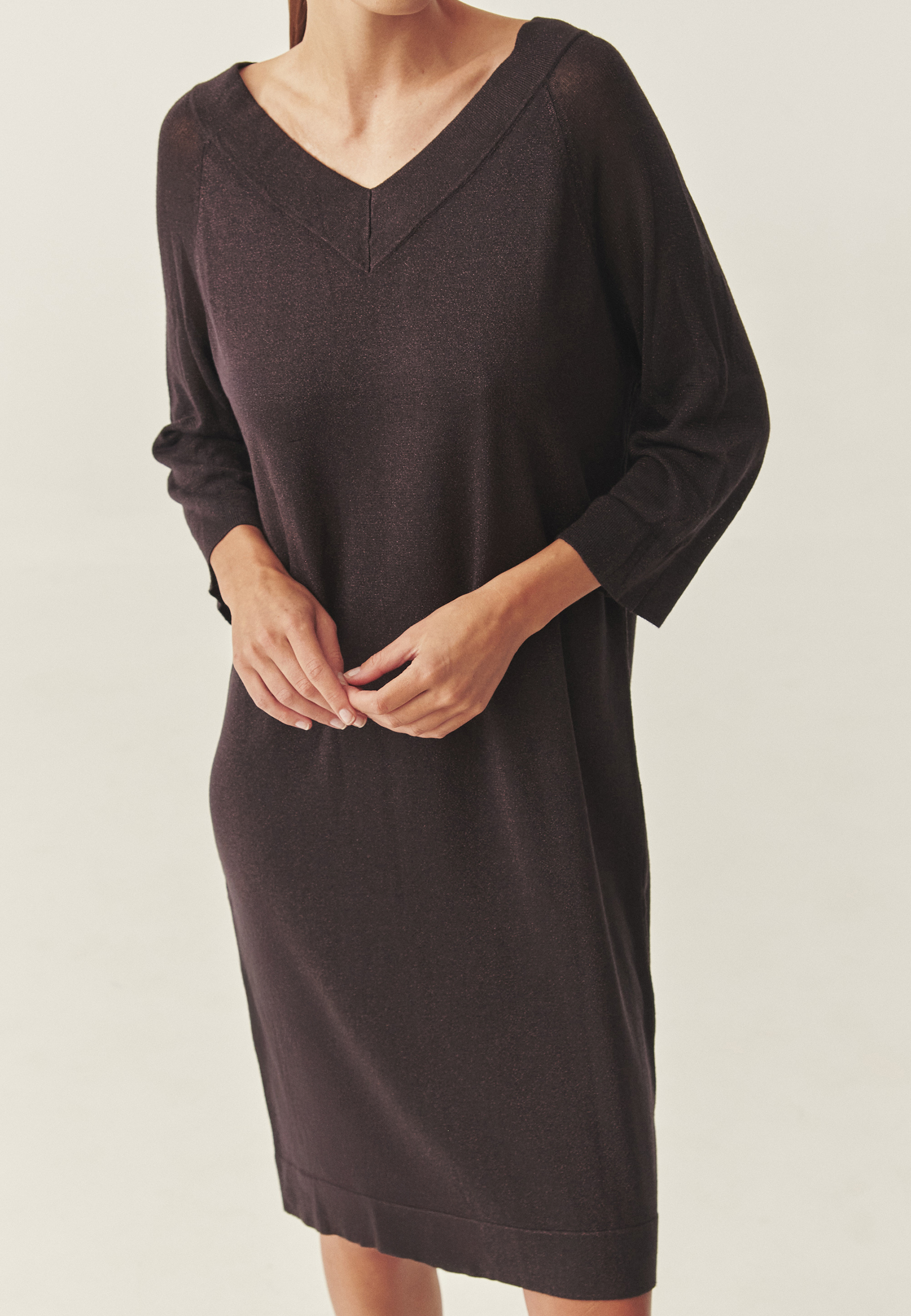 ROCHIE TRICOTATĂ DIN FIRE STRĂLUCITOARE -TAYA MARO 2