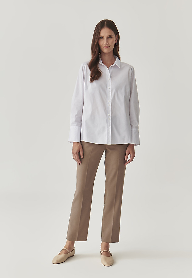 CLASSIC LADIES’ SHIRT WITH LONG SLEEVES AND WIDE CUFFS - ELIKO CLASSIC LADIES’ SHIRT WITH LONG SLEEVES AND WIDE CUFFS - ELIKO BIAŁY 2