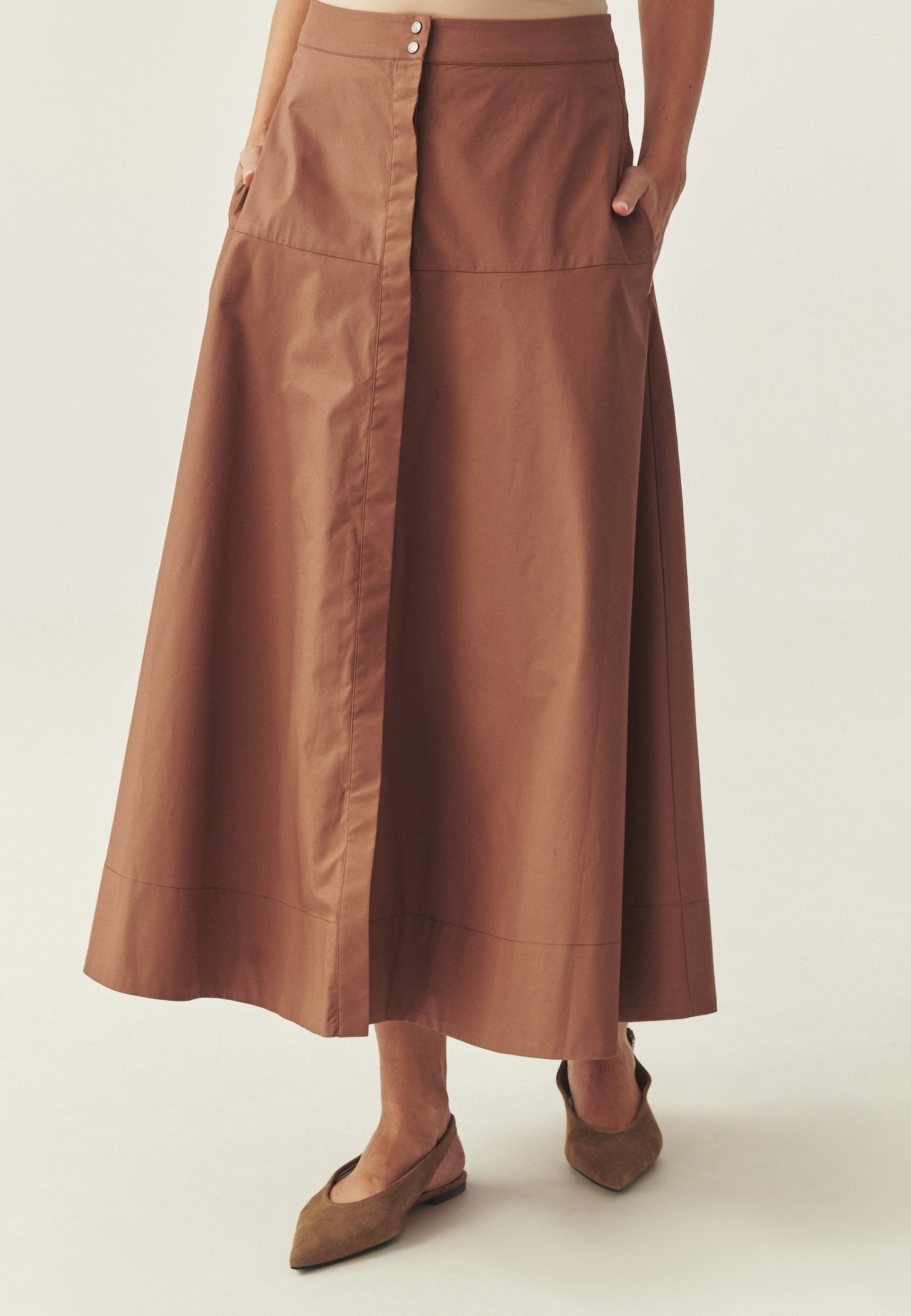 BAWEŁNIANA SPÓDNICA Z NAPAMI - TRAKO 1 BRĄZOWY 2