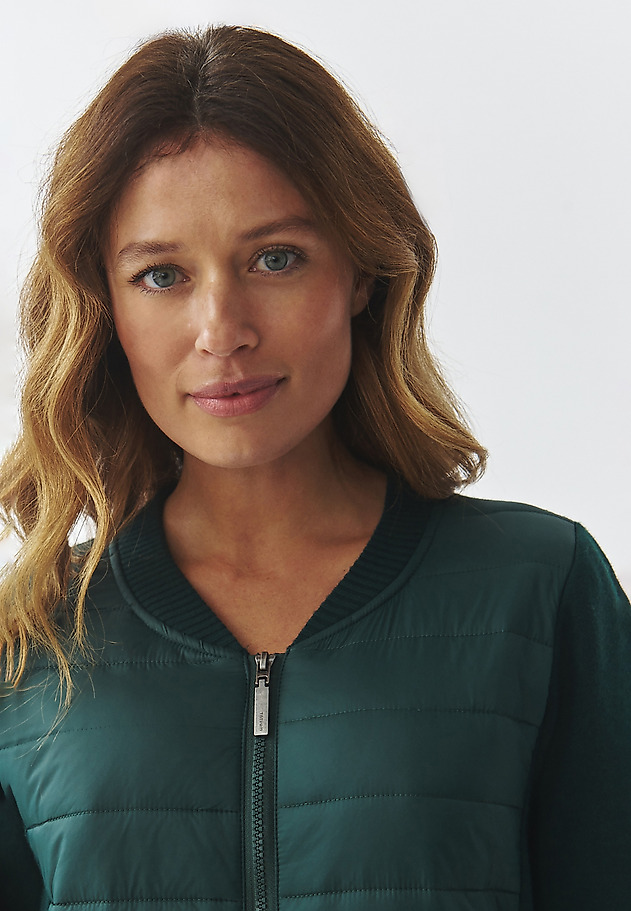 LADIES' JUMPER WITH QUILTED FRONT - KADEKO LADIES' JUMPER WITH QUILTED FRONT - KADEKO ZIELONY 5