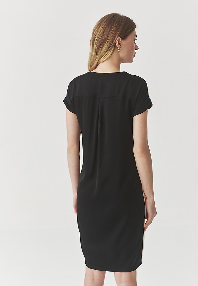 LADIES’ A-LINE DRESS WITH A CONTRASTING BACK - KOKOMI LADIES’ A-LINE DRESS WITH A CONTRASTING BACK - KOKOMI MULTIKOLOR 3