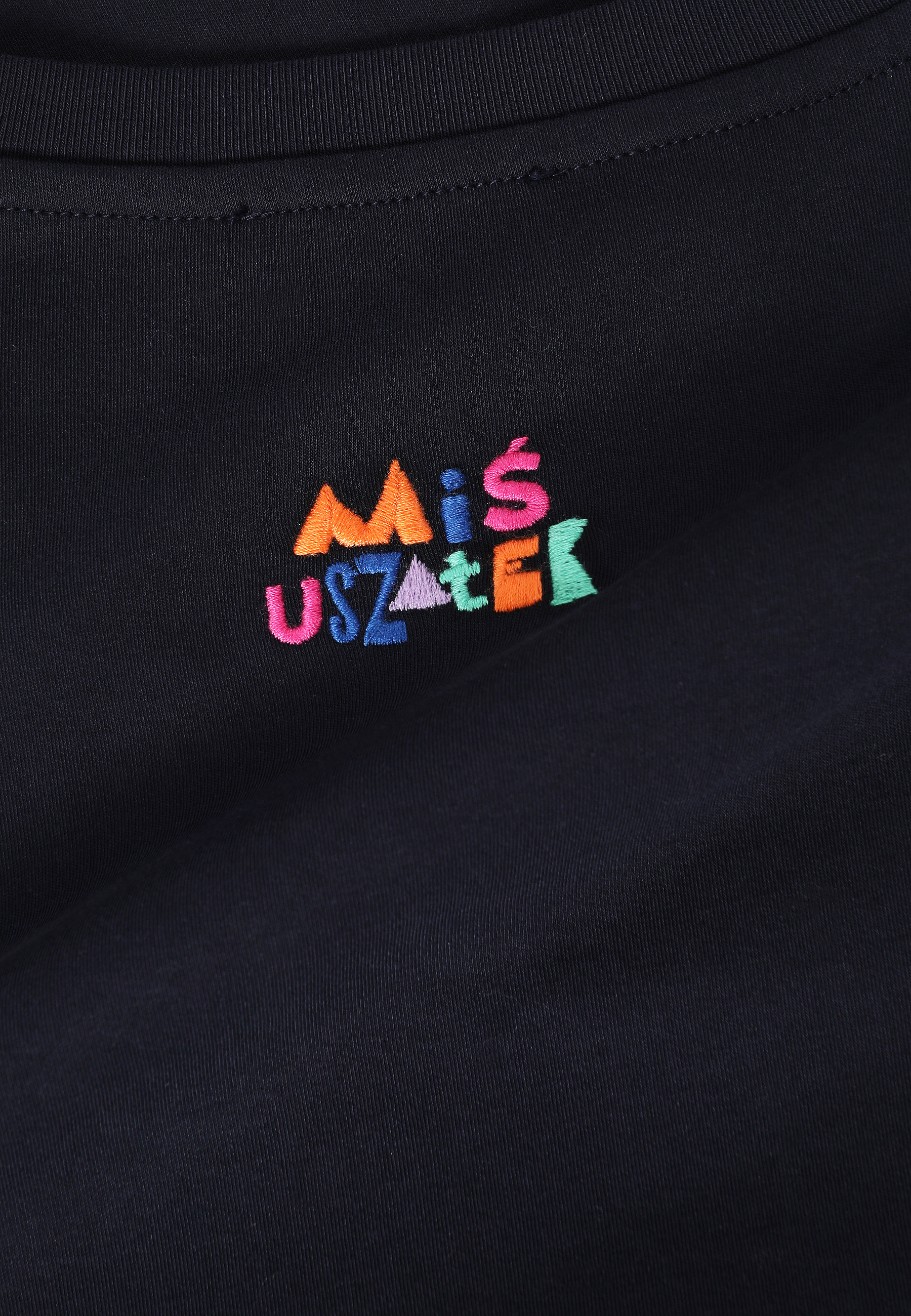 BAWEŁNIANY T-SHIRT Z AUTORSKIM NADRUKIEM - VILO 1 GRANATOWY 2