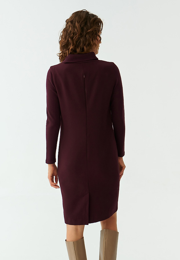 LADIES’ DRESS WITH A TURTLENECK SAGAMIA LADIES’ DRESS WITH A TURTLENECK SAGAMIA CZERWONY 3