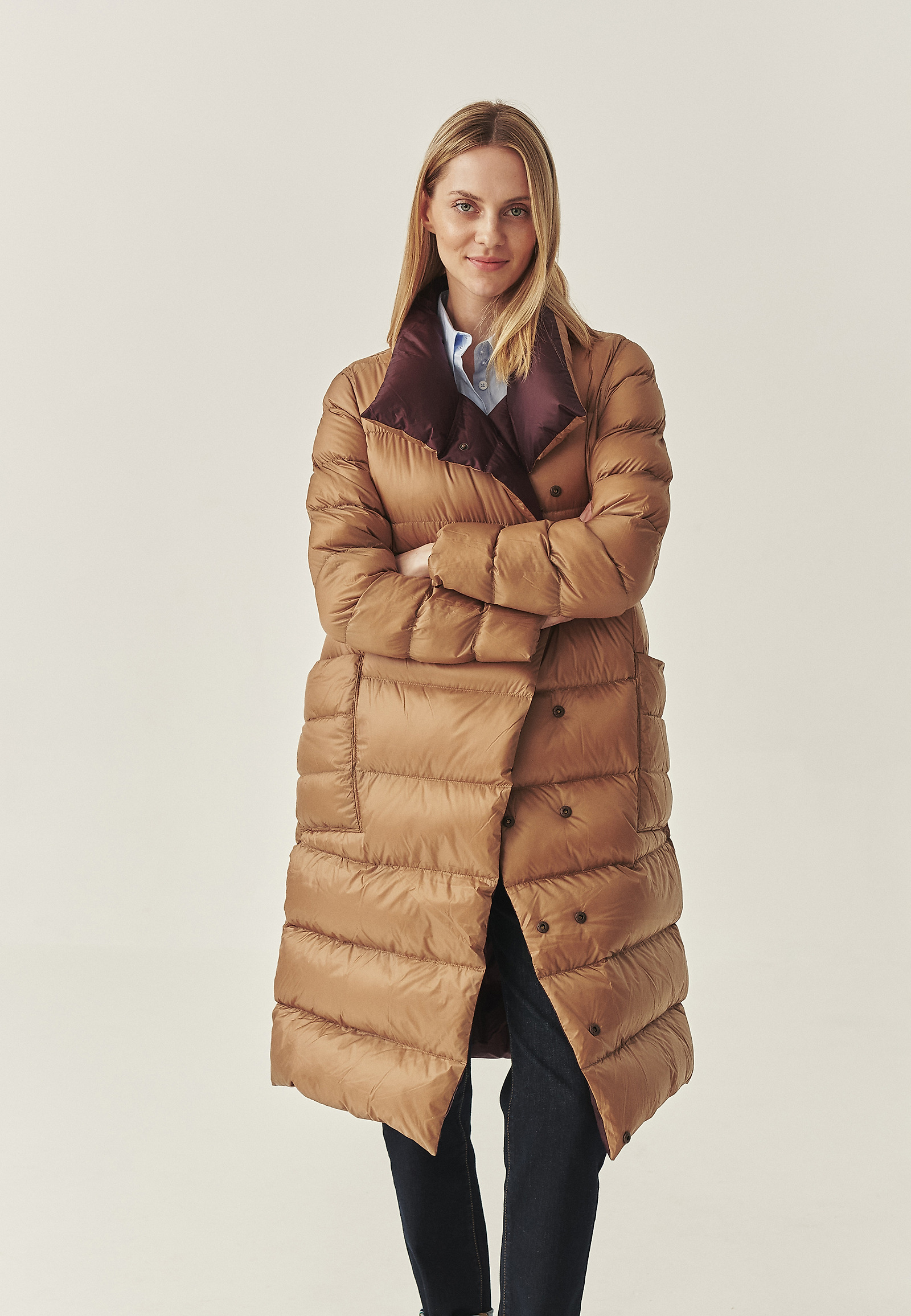 DOWN COAT WITH STAND-UP COLLAR - AKO DOWN COAT WITH STAND-UP COLLAR - AKO RED 114952