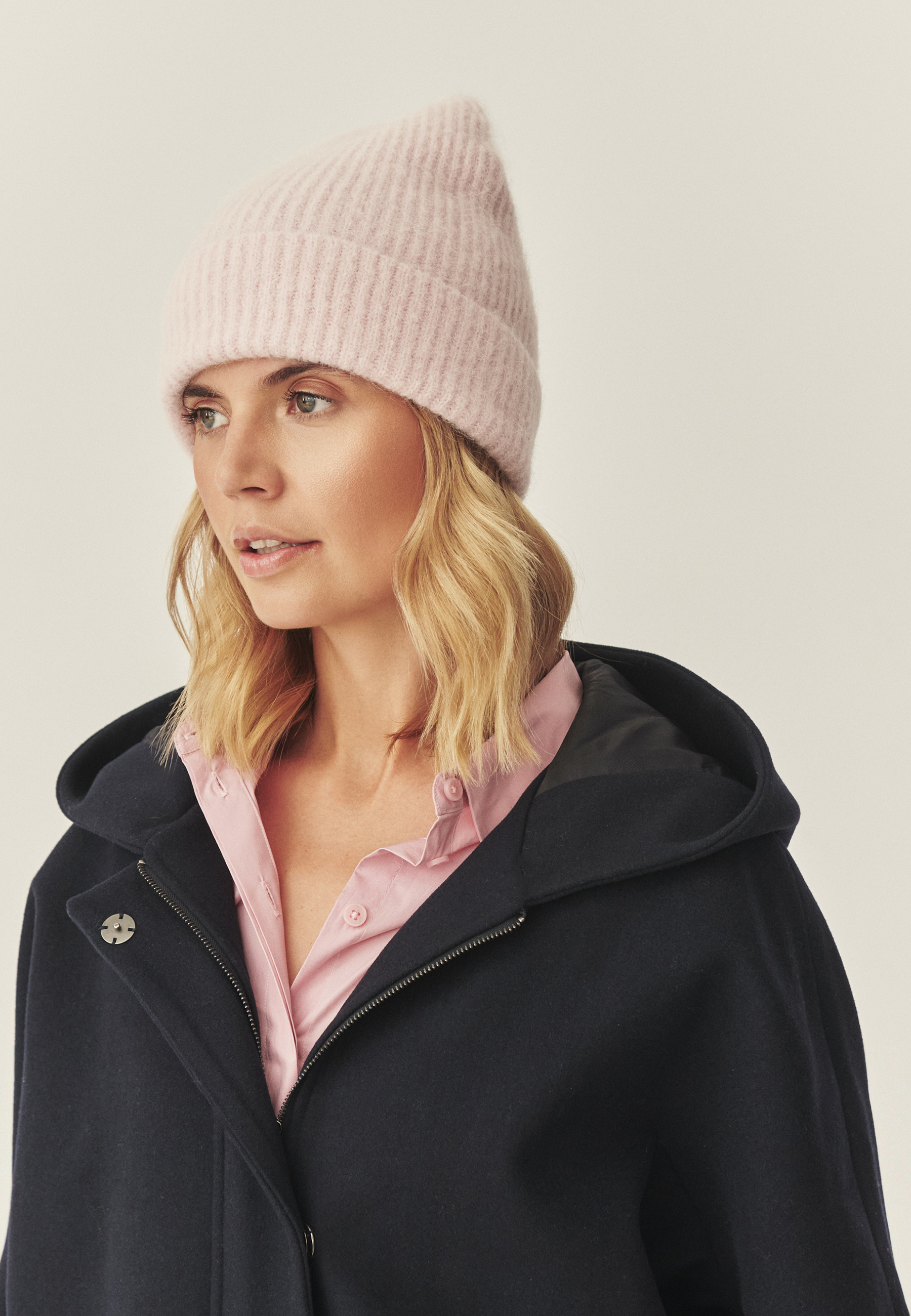 dámsky kabát textilný IWANIA NÁMORNÍCKA MODRÁ 2