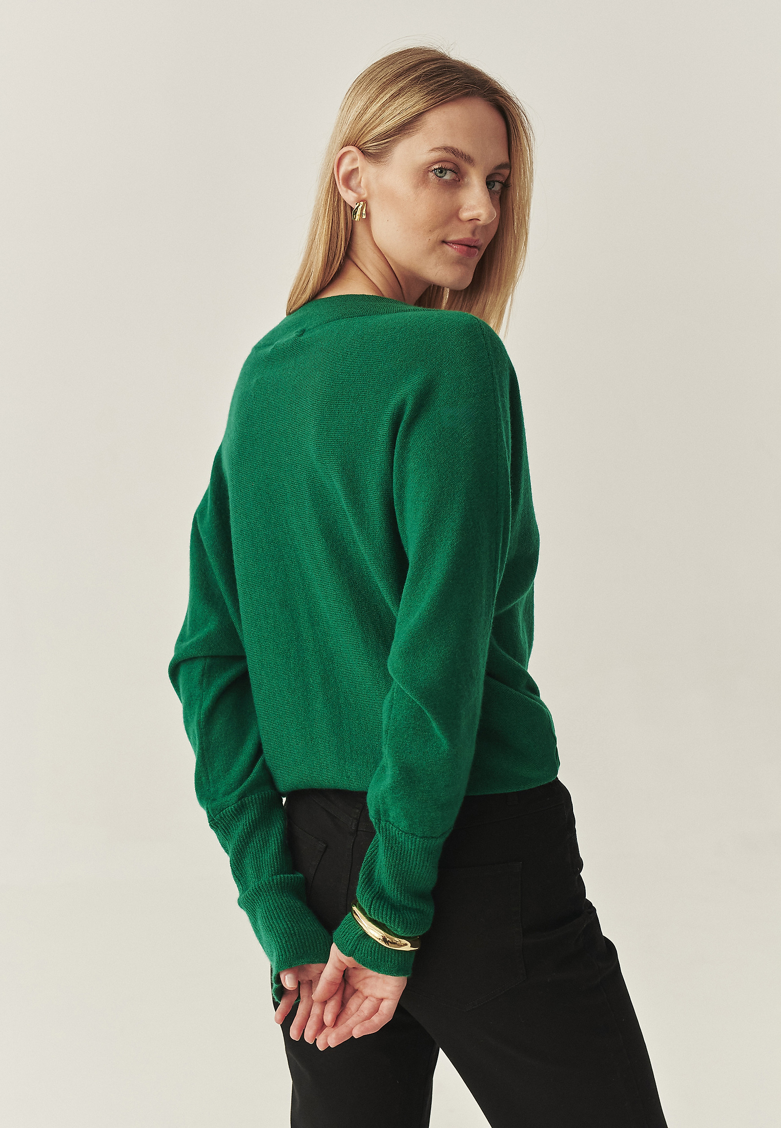 CASUAL JUMPER WITH WOOL AND CASHMERE BLEND - PONNO CASUAL JUMPER WITH WOOL AND CASHMERE BLEND - PONNO GREEN 114433