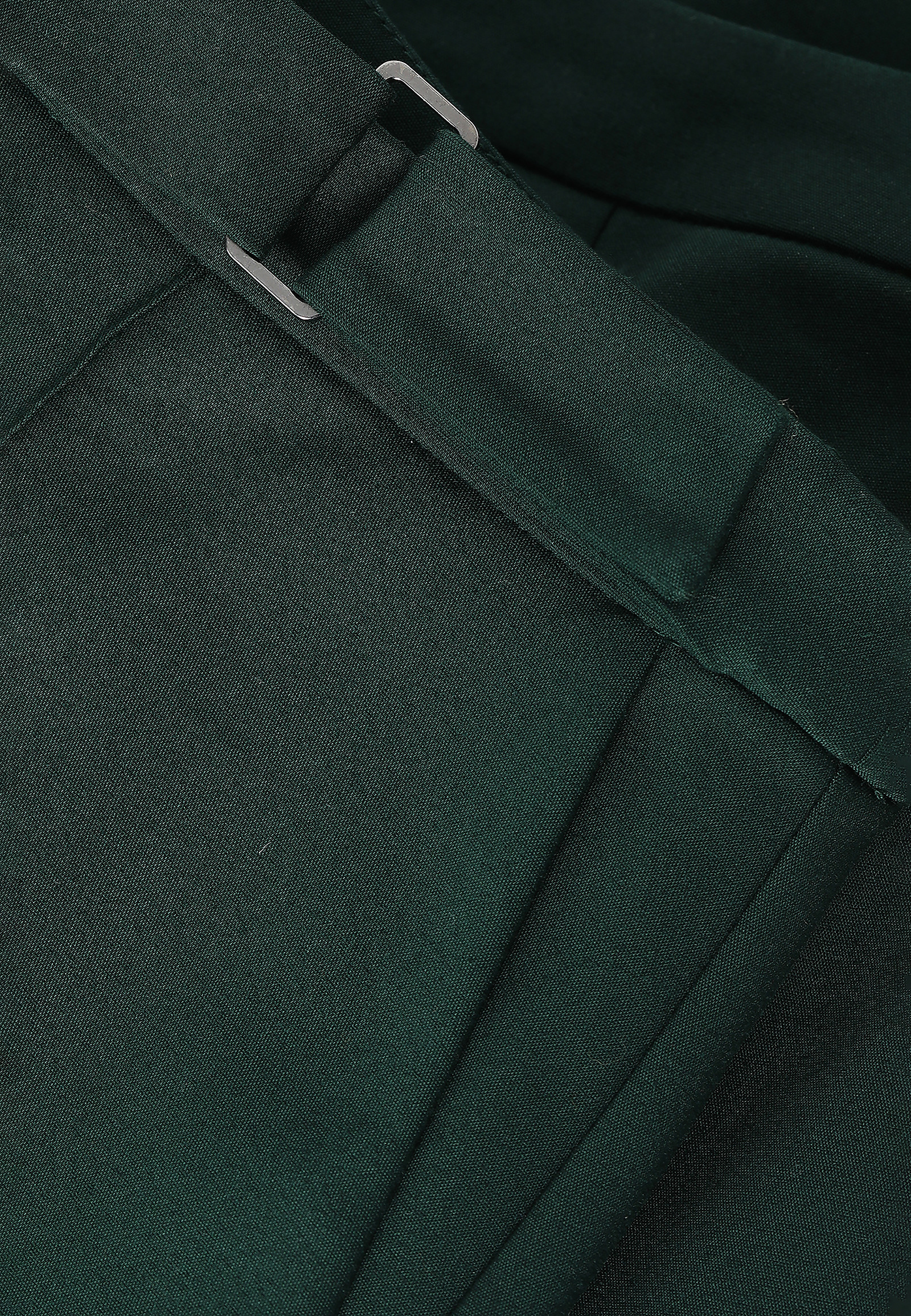 LADIES’ TROUSERS WITH DECORATIVE BUCKLE JAKINA 1 LADIES’ TROUSERS WITH DECORATIVE BUCKLE JAKINA 1 GREEN 90547