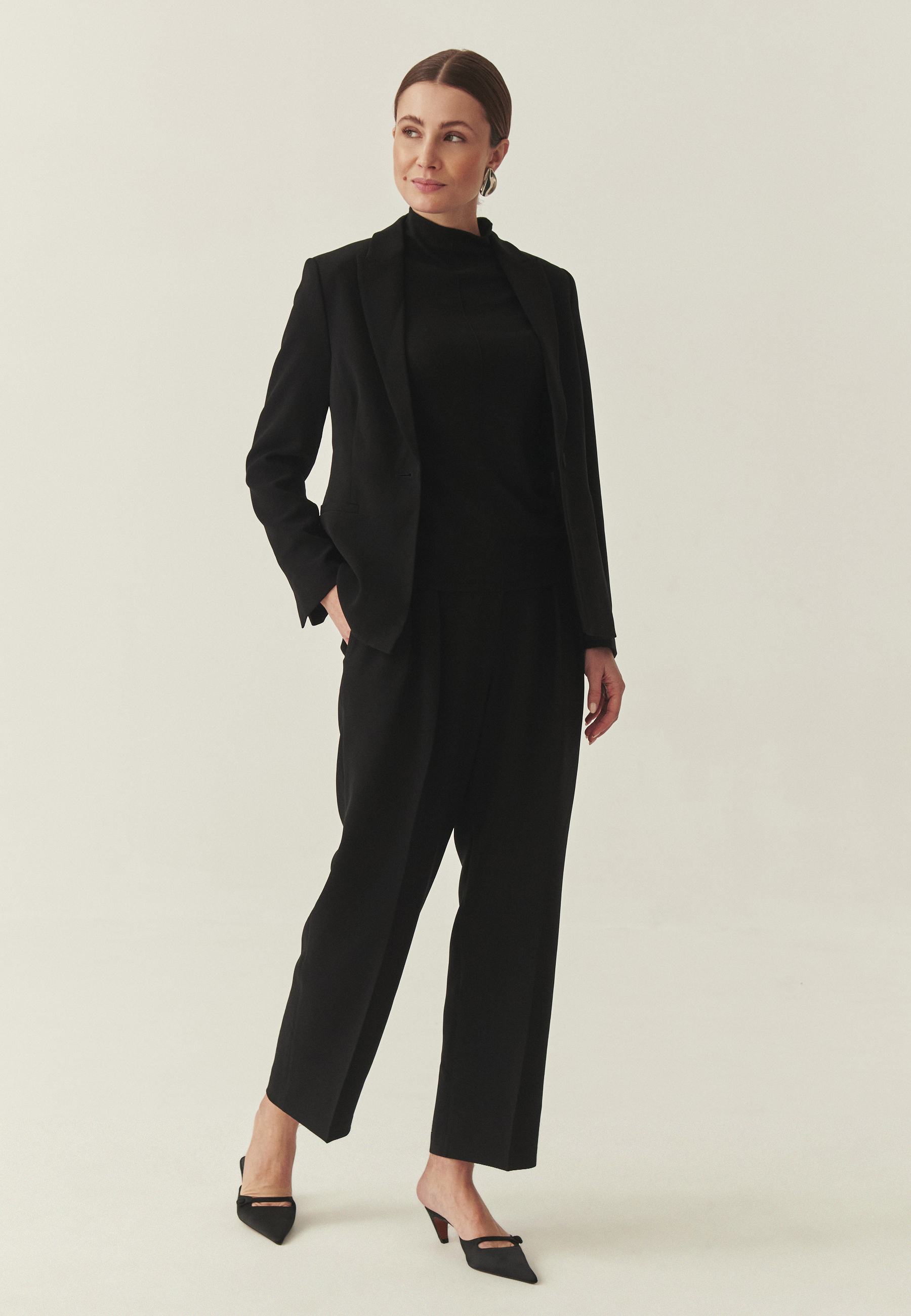 NA MIERU ŠITÉ SAKO - SOMA 1