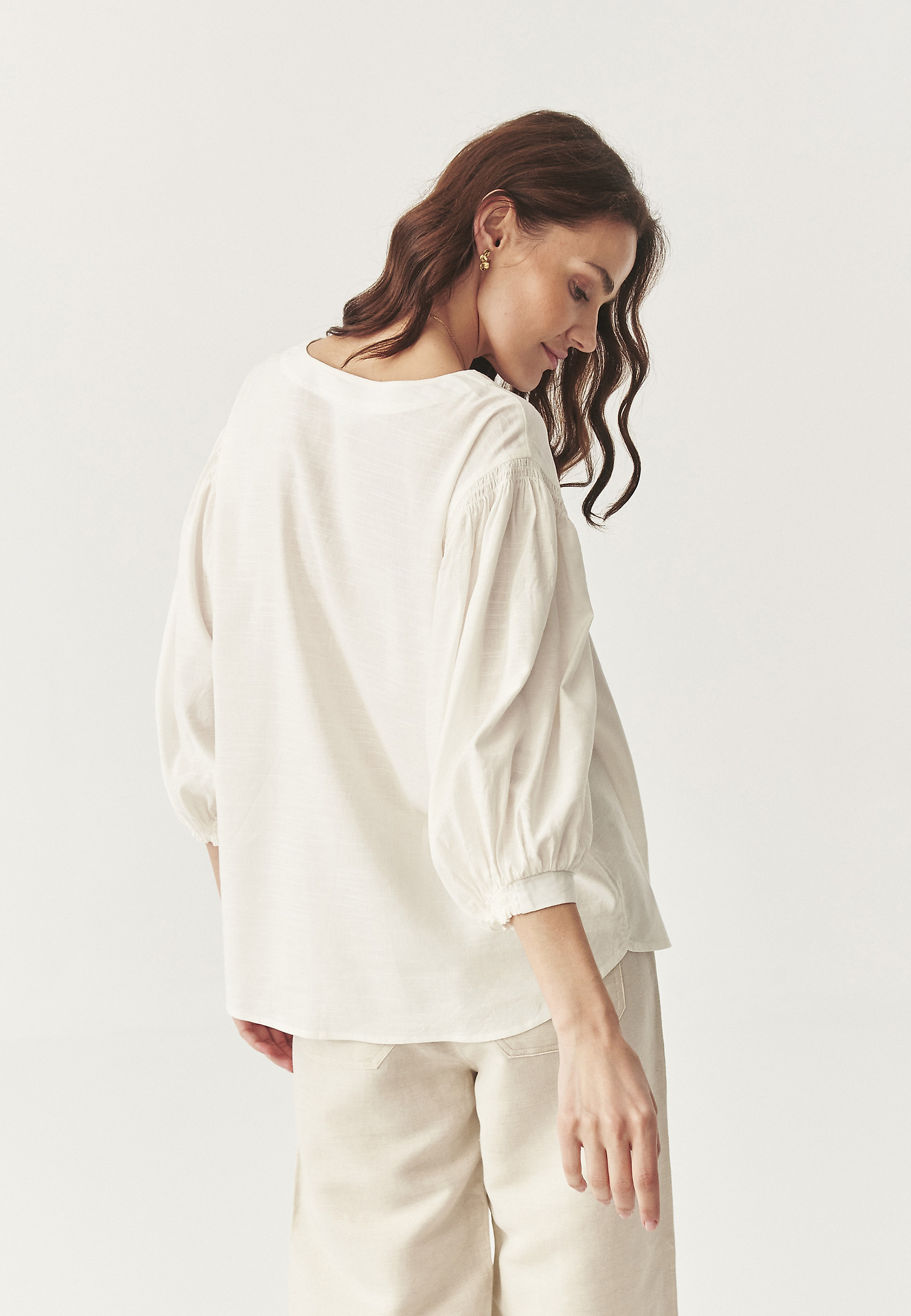 DROBNI BLUZA IZ LANENIJA - DAPHNE DROBNI BLUZA IZ LANENIJA - DAPHNE ECRU 112499