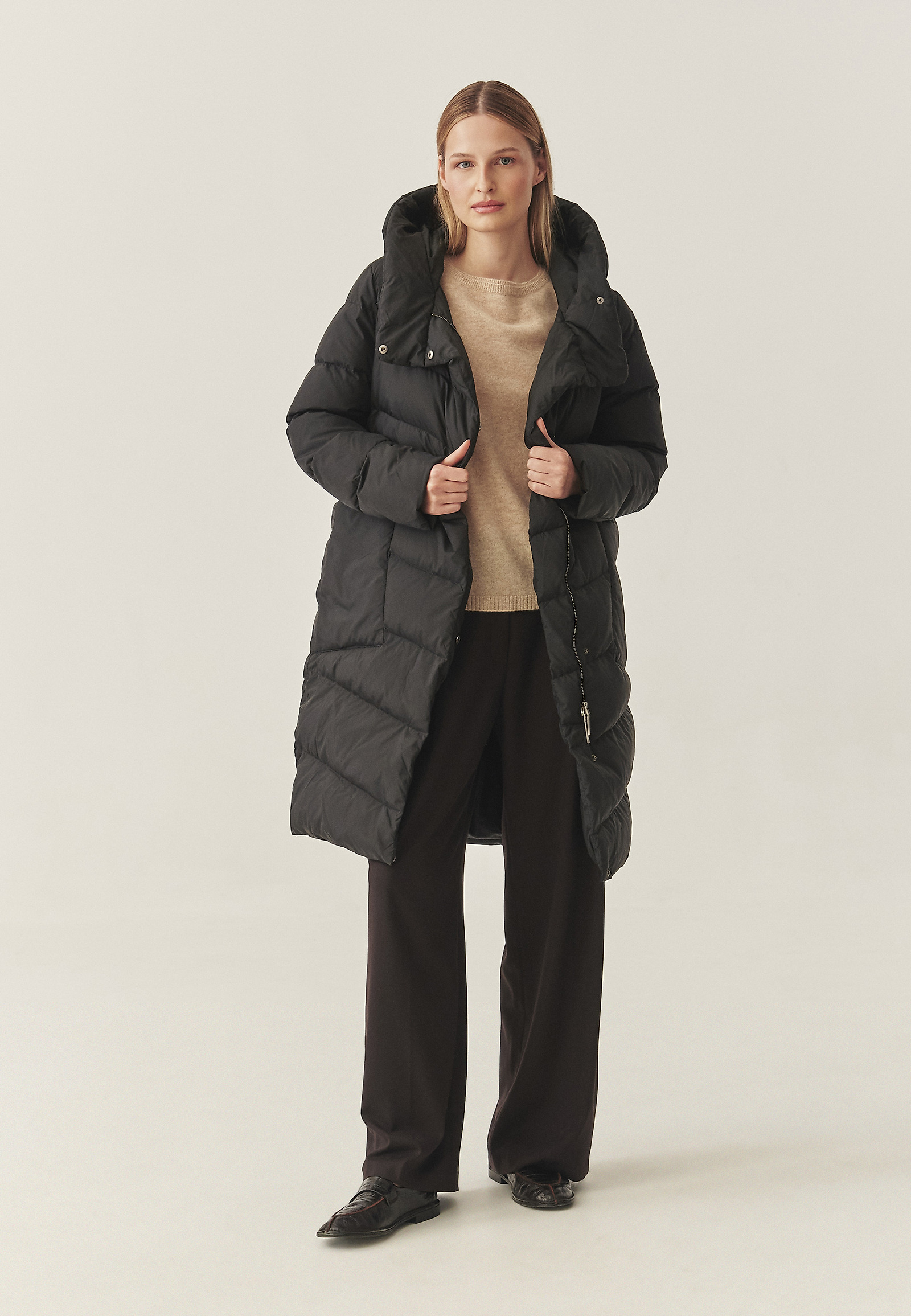 TKANINOWY PUCHOWY DAMSKI PŁASZCZ VIOLA TKANINOWY PUCHOWY DAMSKI PŁASZCZ VIOLA CZARNY 118055