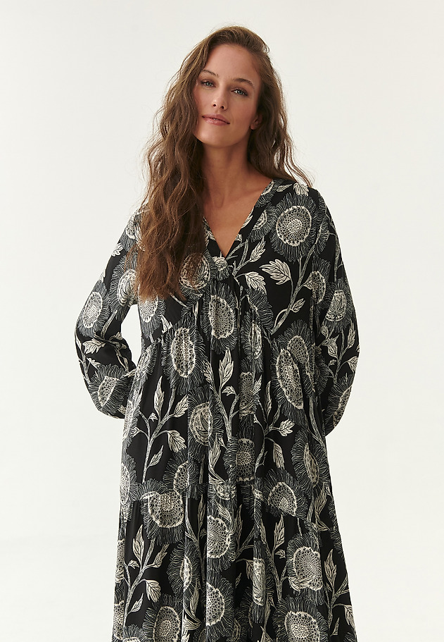 MAXI DRESS WITH A PRINT NANAMI MAXI DRESS WITH A PRINT NANAMI MULTIKOLOR 1