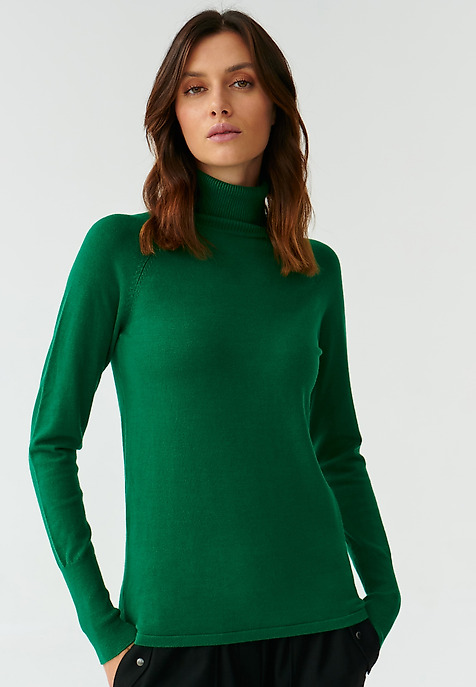 CLASSIC LADIES’ SWEATER WITH A TURTLENECK NEKOKI 1 GREEN 2