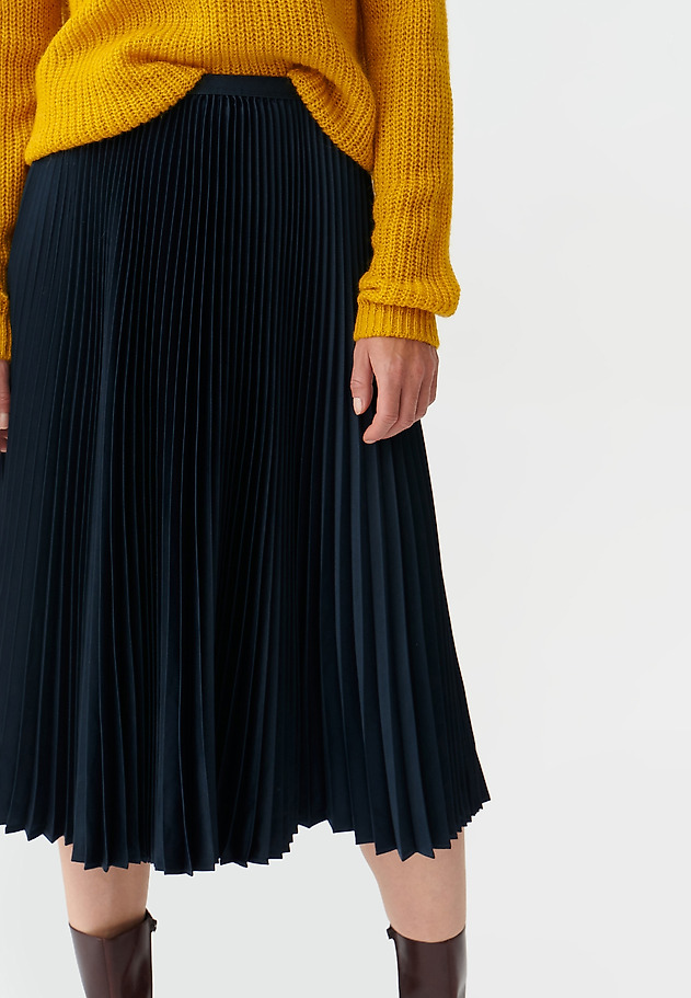 LADIES’ SATIN PLEATED SKIRT BRIMI LADIES’ SATIN PLEATED SKIRT BRIMI GRANATOWY 4