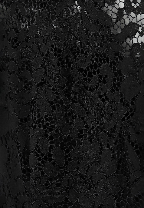 HÁMOS RUHA RÖVID UJJÚ ÉS CSIPKÉS - CINDY FEKETE 2