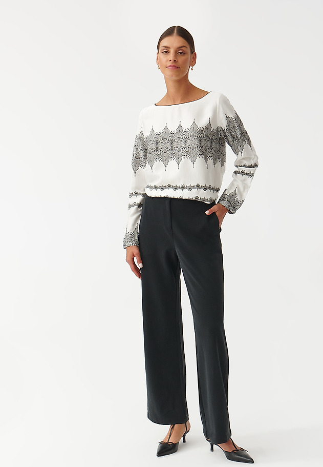 WZORZYSTA DAMSKA BLUZKA TKANINOWA Z DŁUGIM RĘKAWEM ALIANNA WZORZYSTA DAMSKA BLUZKA TKANINOWA Z DŁUGIM RĘKAWEM ALIANNA MULTIKOLOR 2