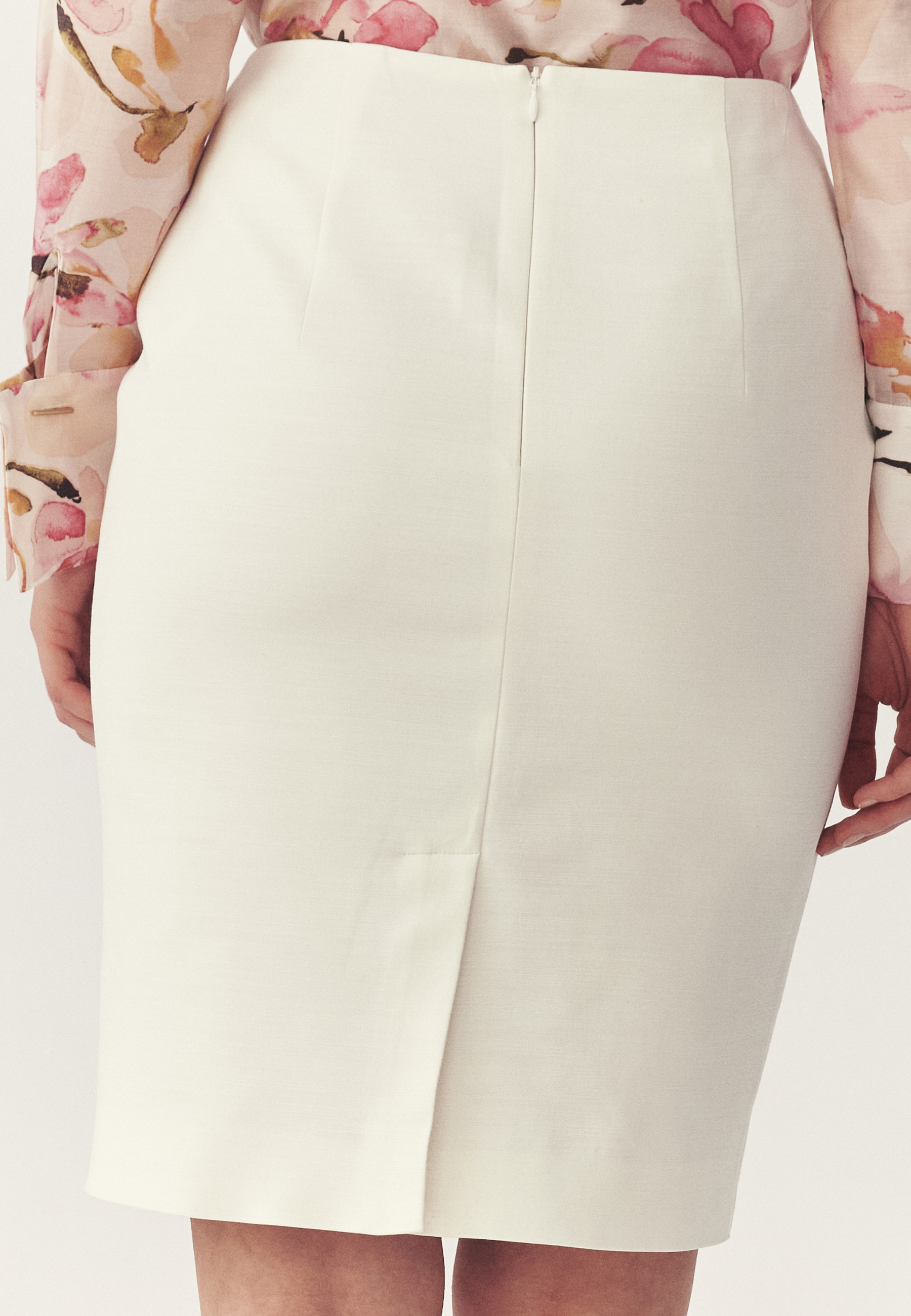 FUSTĂ DIN BUMBAC TIP CREION - MONITA 1 ALB 2