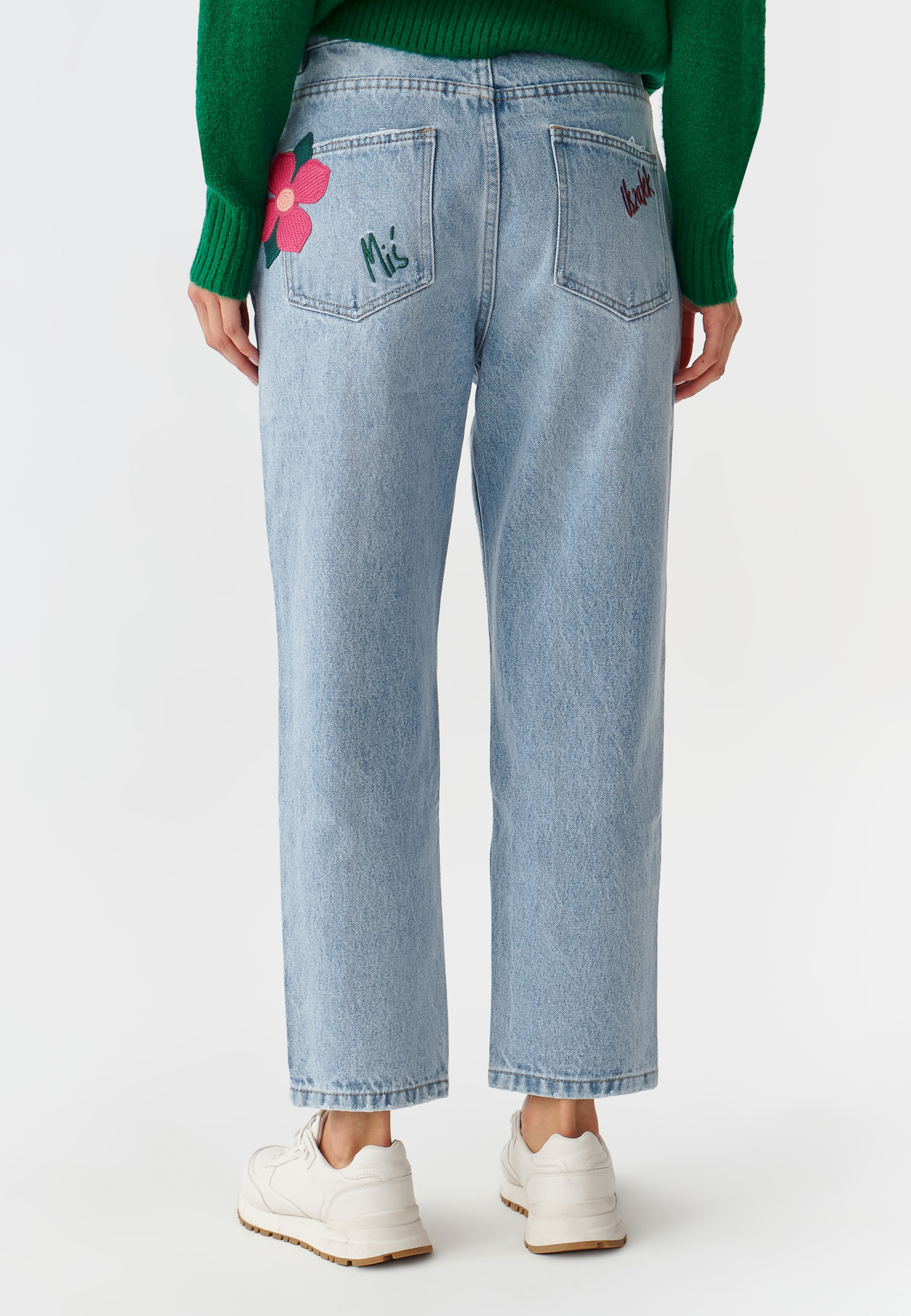 SPODNIE DAMSKIE DENIMOWE Z NASZYWKAMI I HAFTAMI MISKO