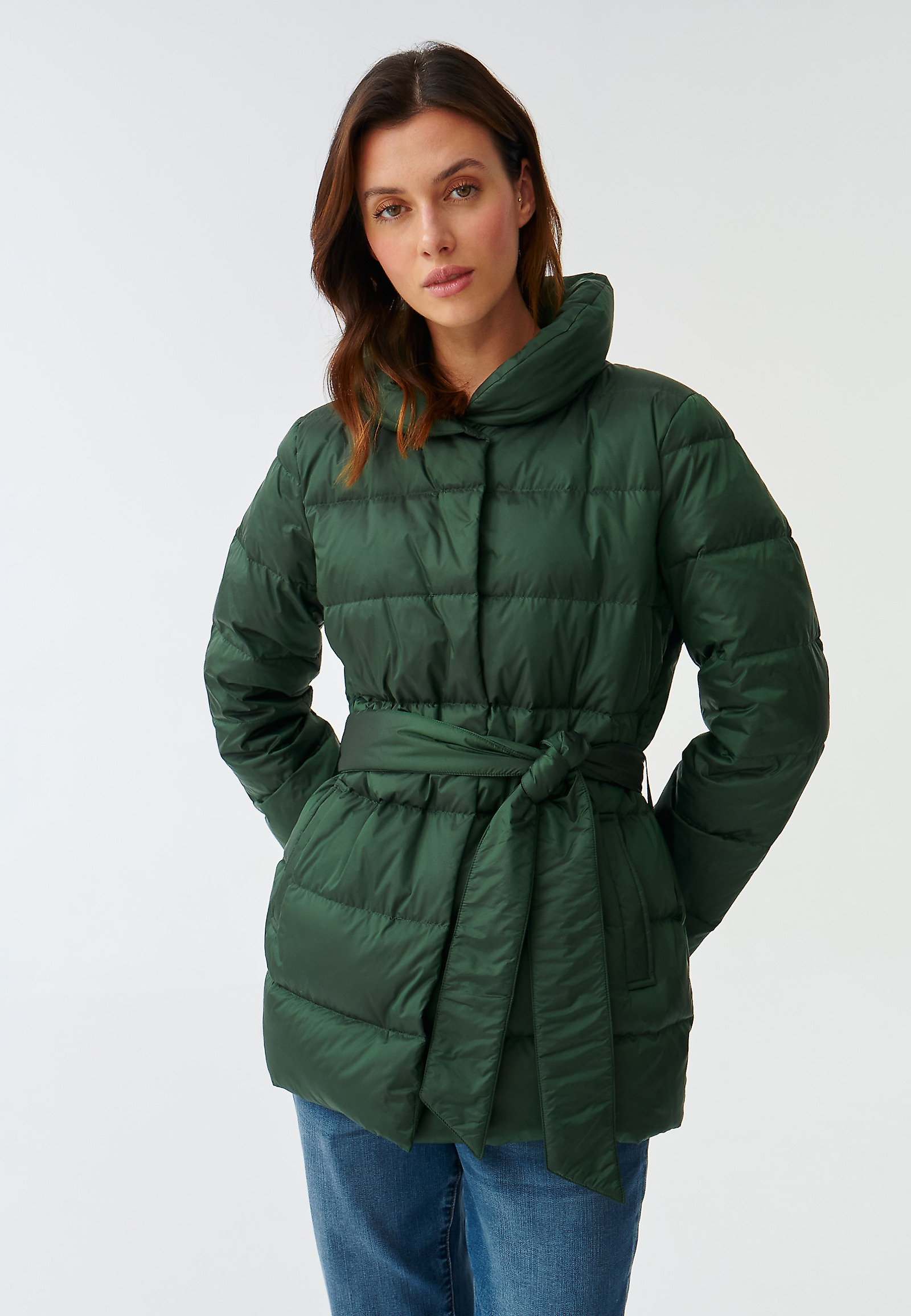 DAMSKA PUFFER JAKNA S KRAVATO ZOA DAMSKA PUFFER JAKNA S KRAVATO ZOA ZELENA 91494