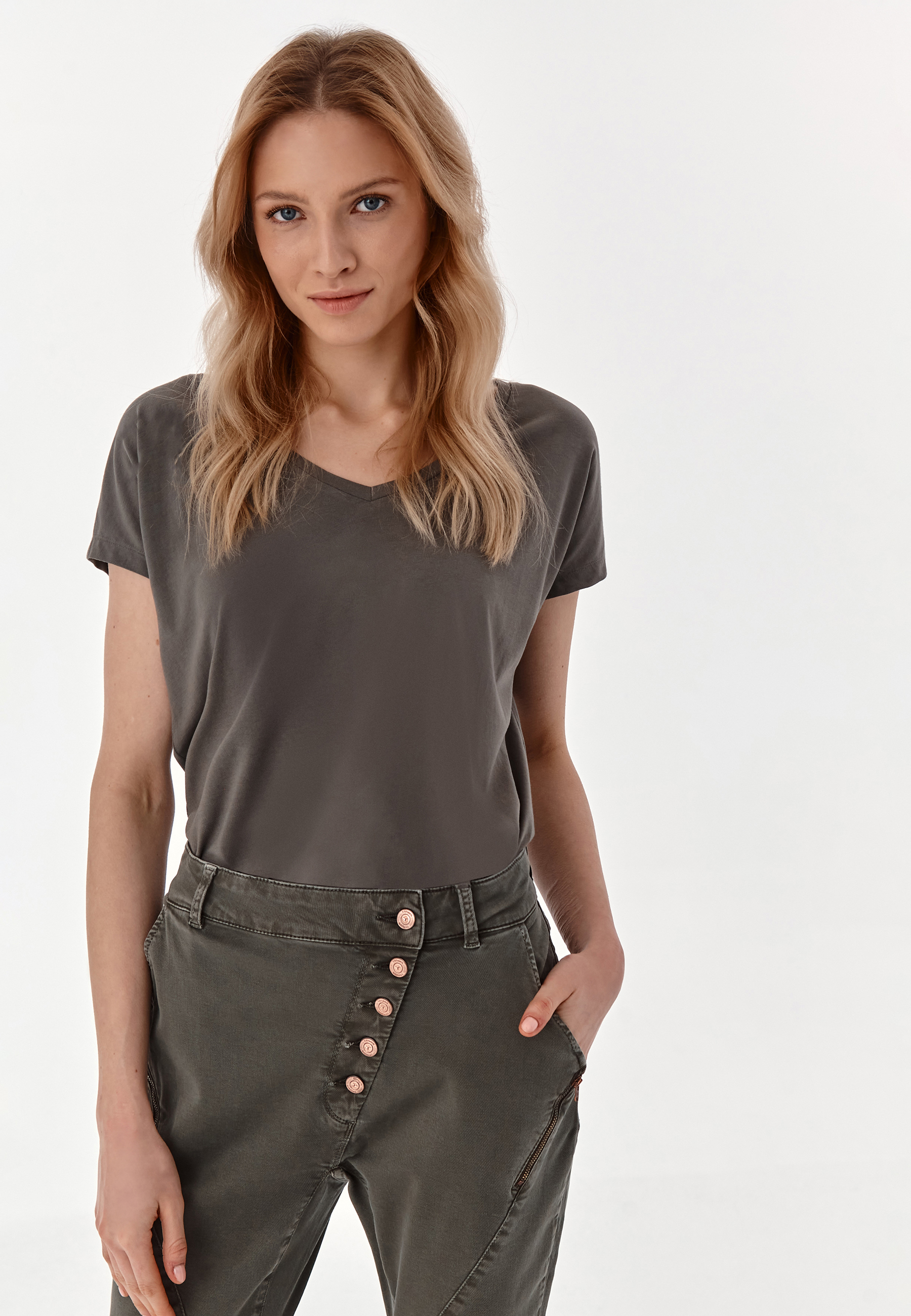 LUŹNA BLUZKA DAMSKA SZAJNA KHAKI 2