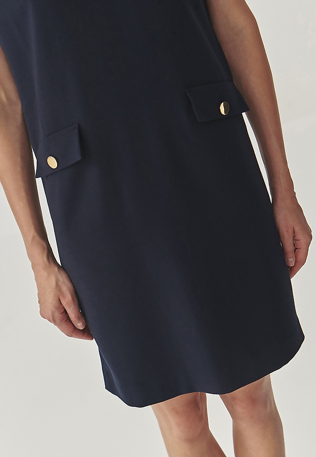 LADIES’ DRESS WITH DECORATIVE POCKETS - MENIRKO LADIES’ DRESS WITH DECORATIVE POCKETS - MENIRKO GRANATOWY 5
