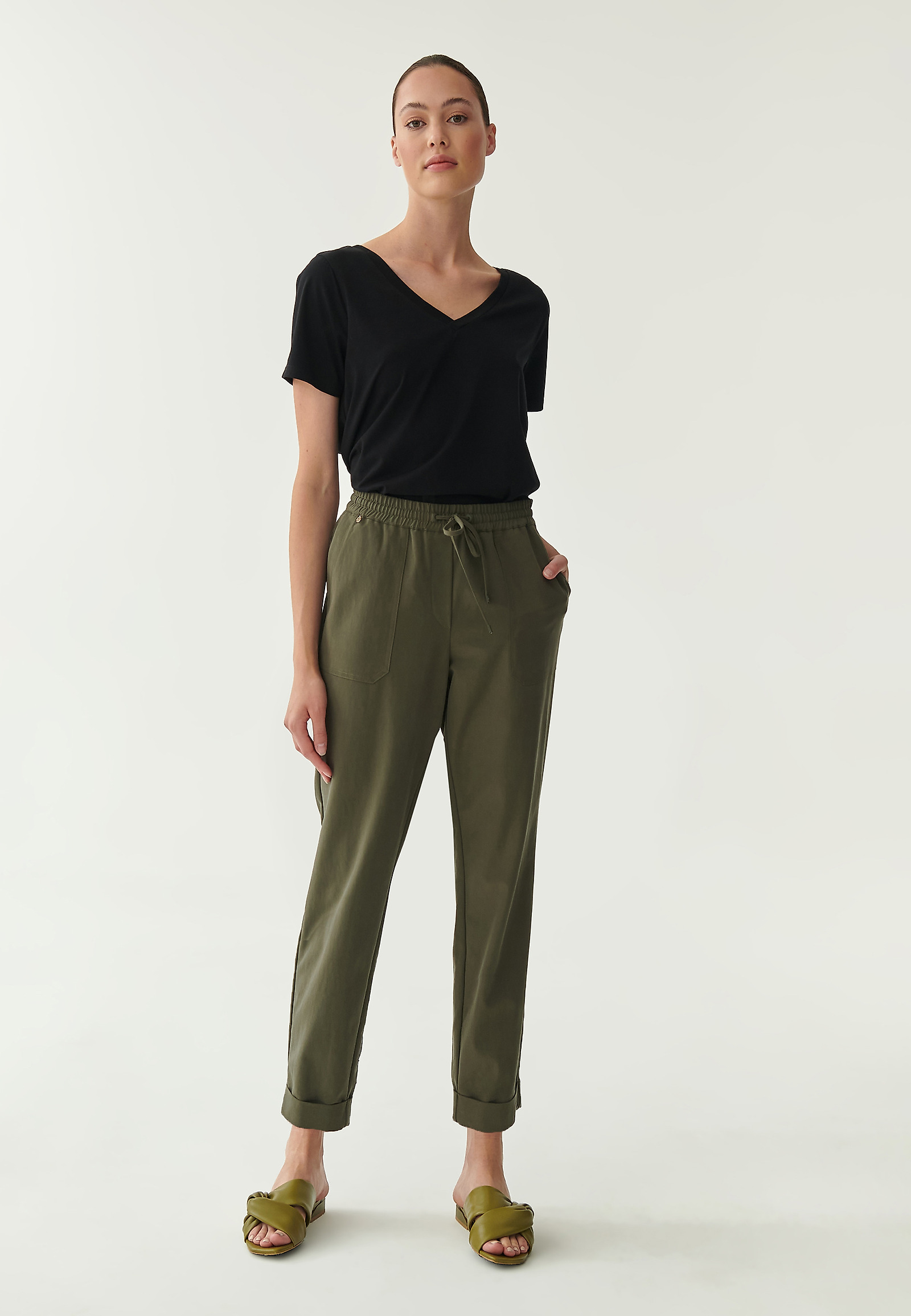 COMFORTABLE LADIES' TROUSERS SUDIKI COMFORTABLE LADIES' TROUSERS SUDIKI KHAKI 81028