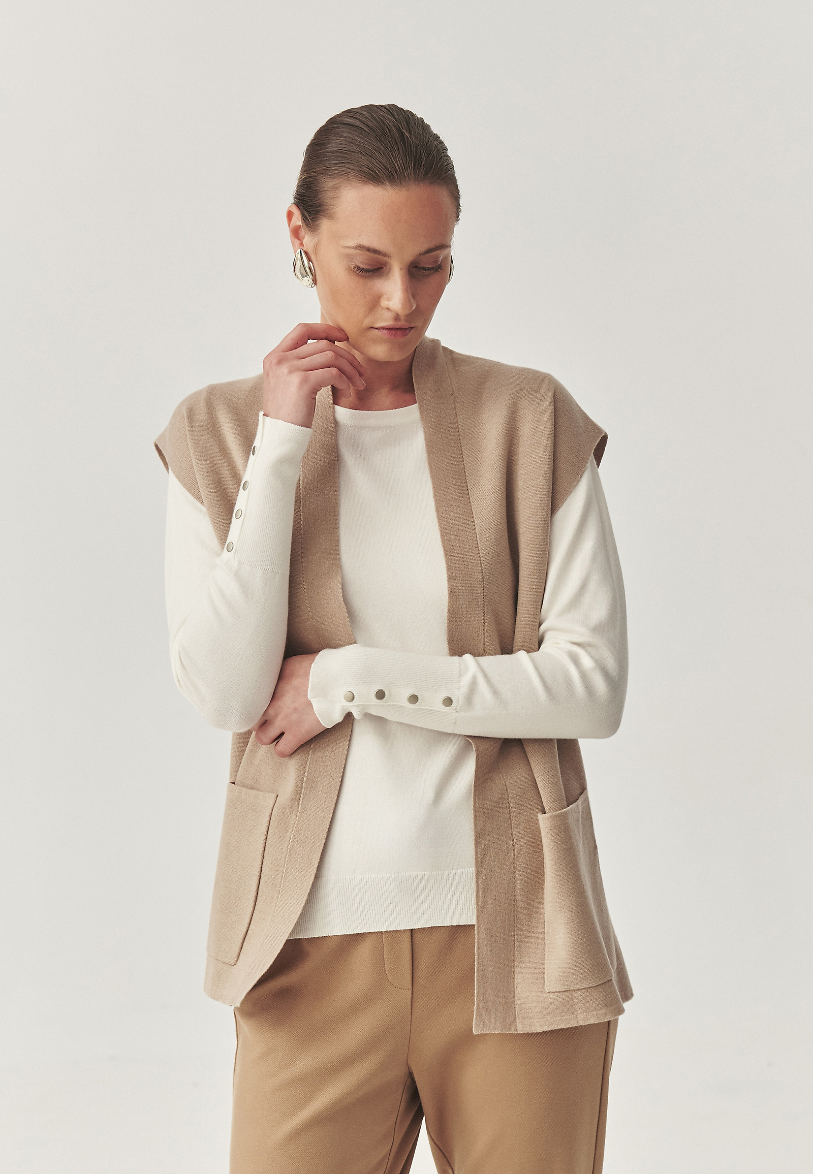 STÍLUSOS MELLÉNY WOOL BLEND - NIA STÍLUSOS MELLÉNY WOOL BLEND - NIA BÉZS 114701