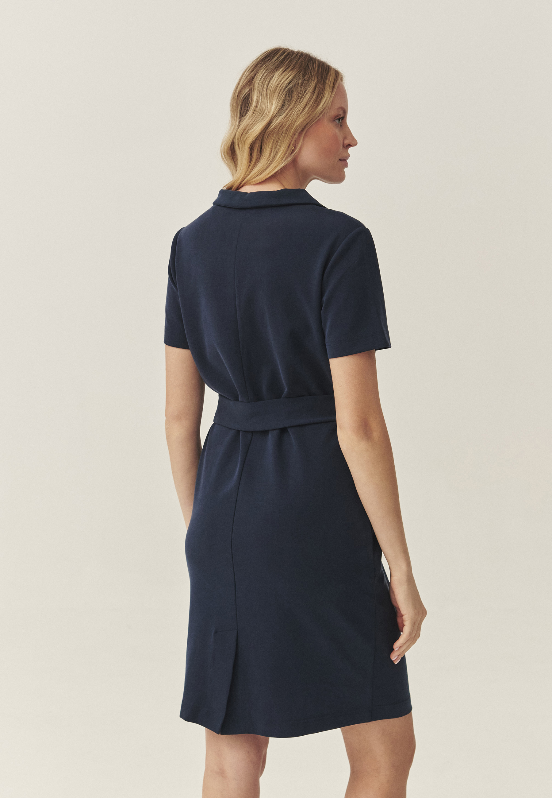 DZIANINOWA SUKIENKA Z DODATKOWYM PASKIEM - WENDY GRANATOWY 2