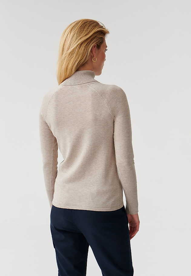 LADIES’ CLASSIC TURTLENECK NEKOKI LADIES’ CLASSIC TURTLENECK NEKOKI BEŻOWY 3
